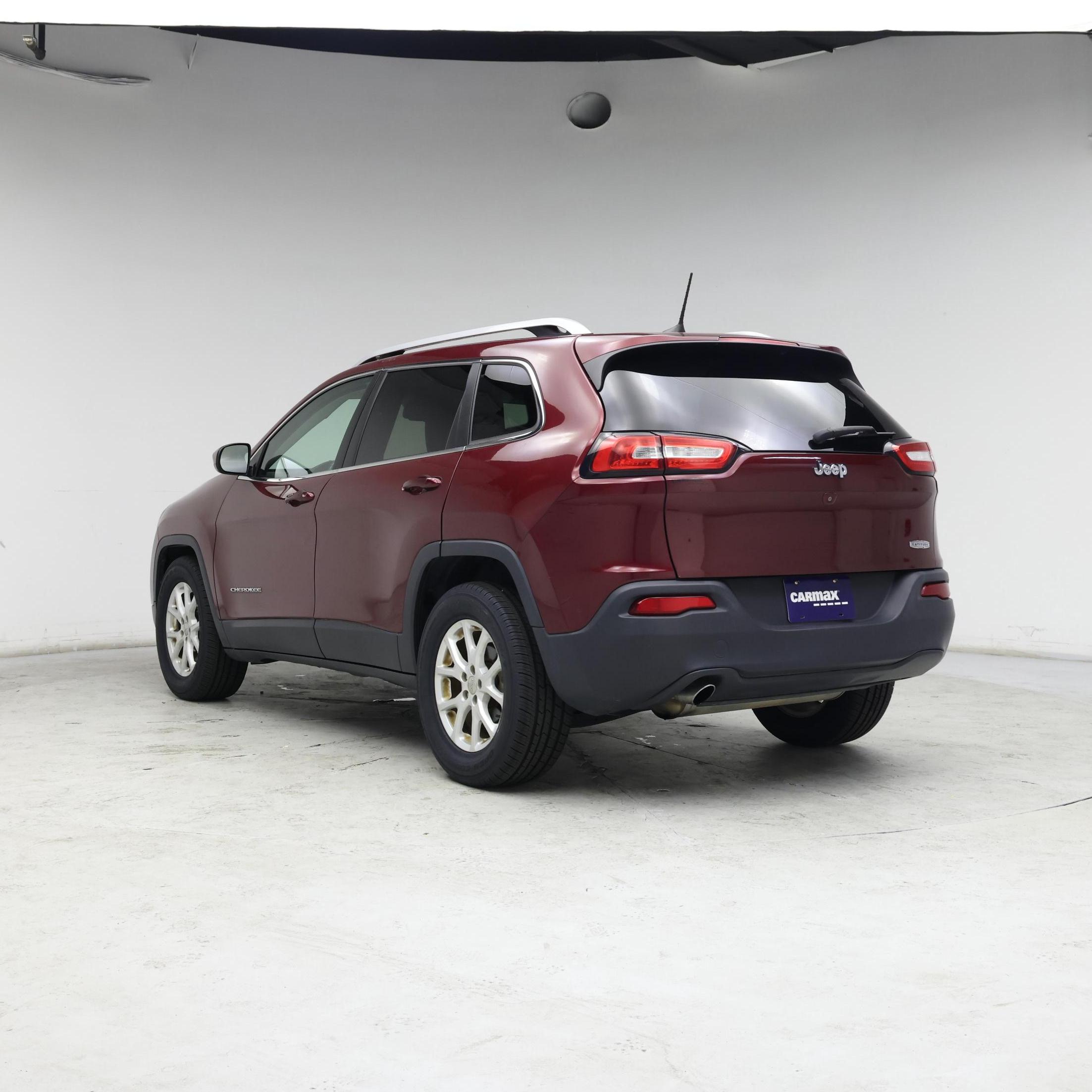 Thumbnail: 2018 Jeep Cherokee - 2