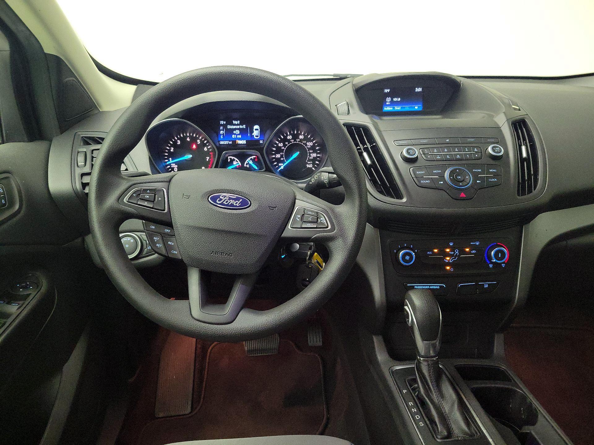 Thumbnail: 2019 Ford Escape - 10