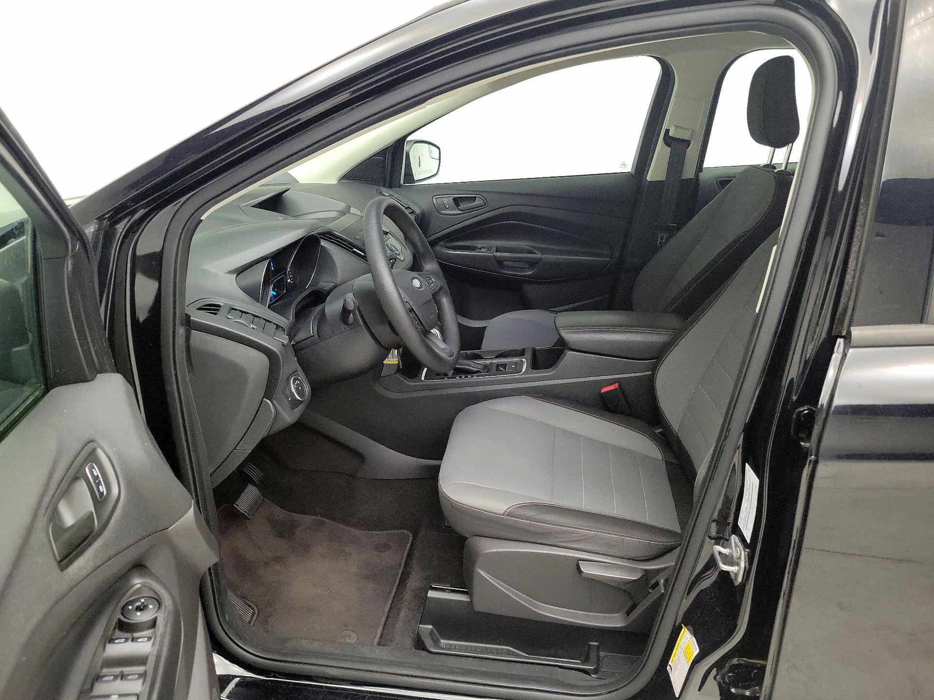 Thumbnail: 2019 Ford Escape - 11