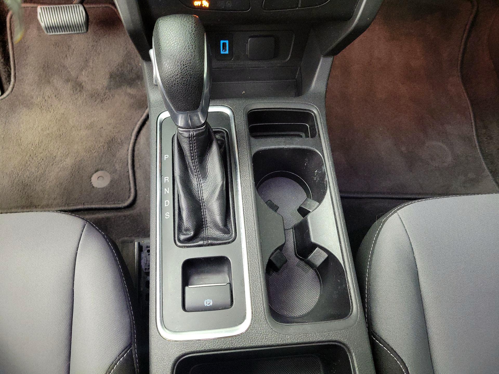 Thumbnail: 2019 Ford Escape - 17