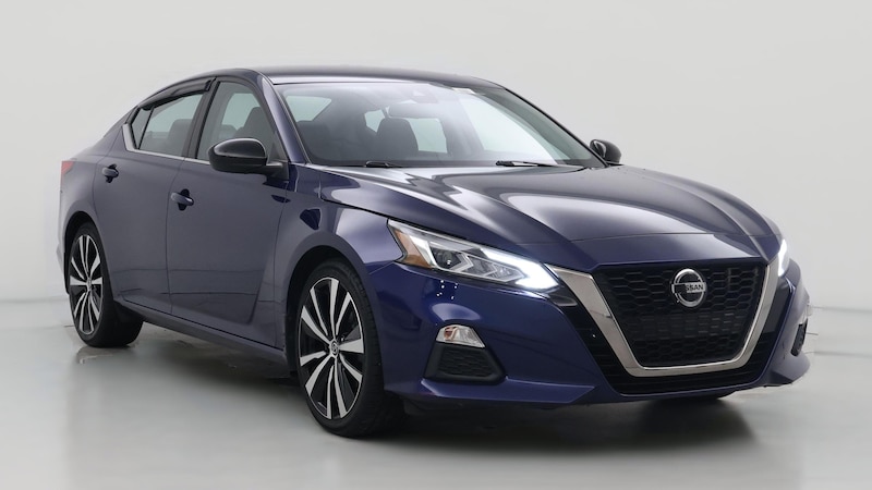 2020 Nissan Altima SR Hero Image