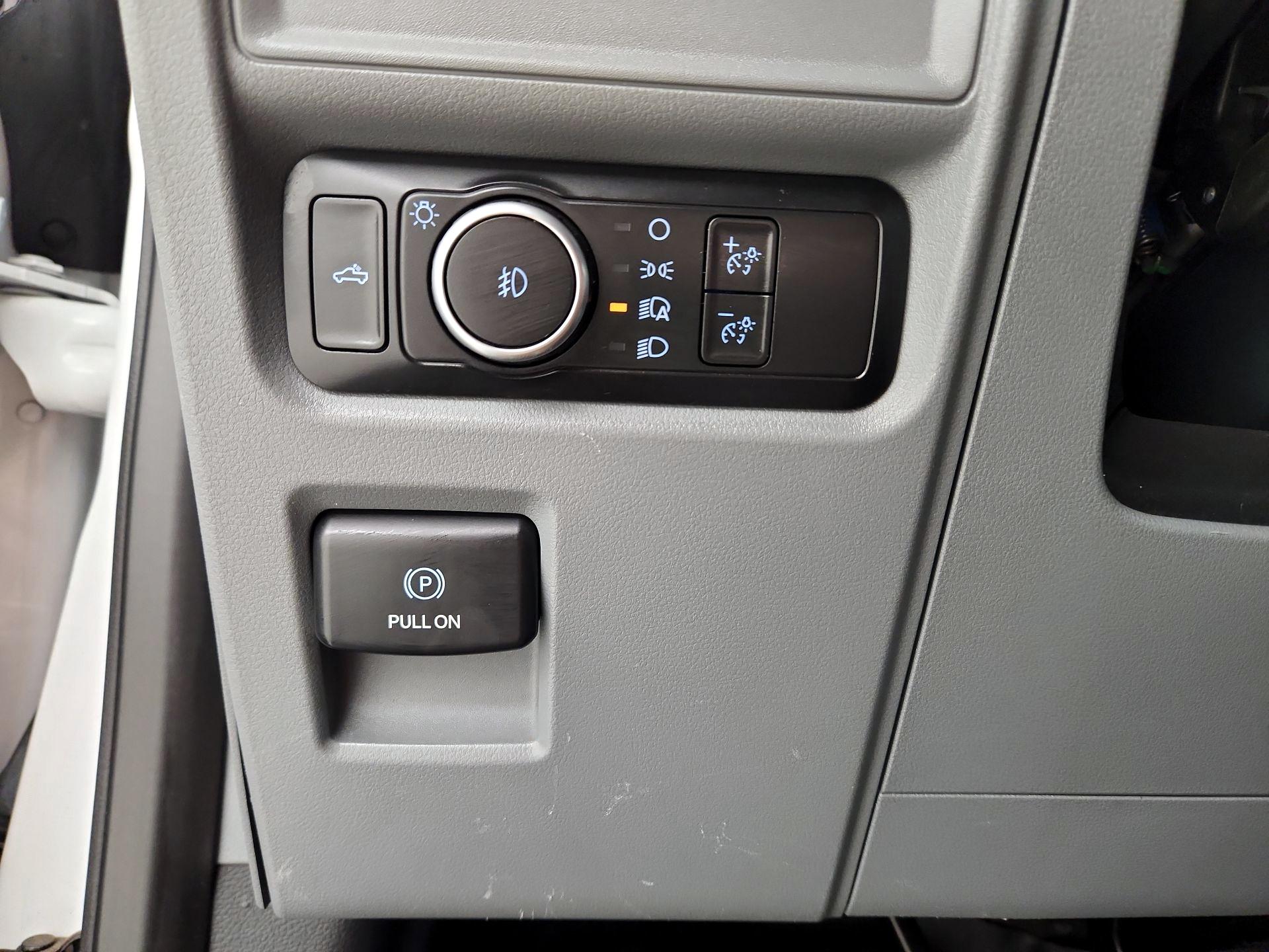 Thumbnail: 2022 Ford F-150 - 13