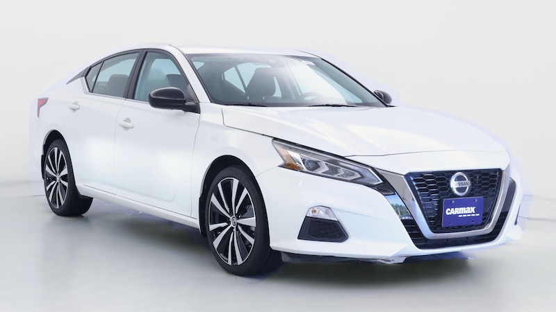 2021 Nissan Altima SR Hero Image