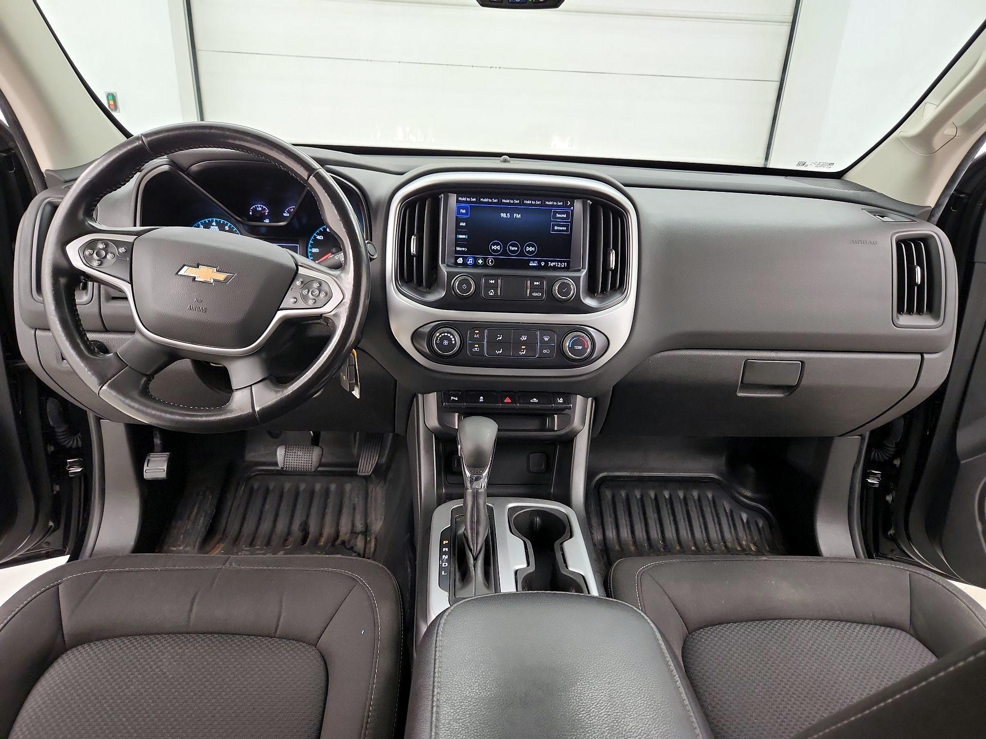 Thumbnail: 2022 Chevrolet Colorado - 9