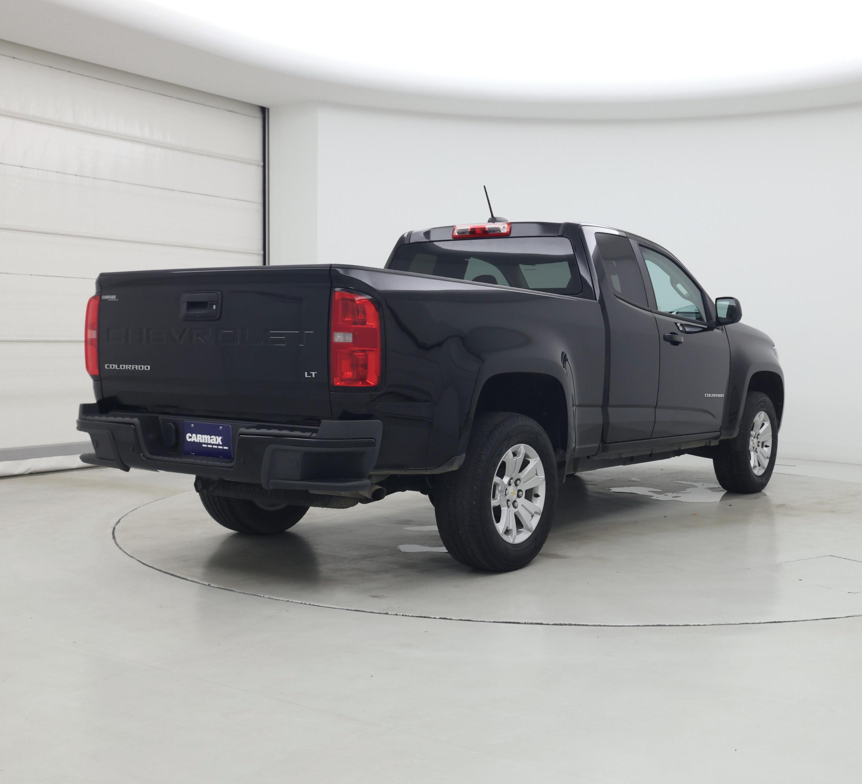 Thumbnail: 2022 Chevrolet Colorado - 8