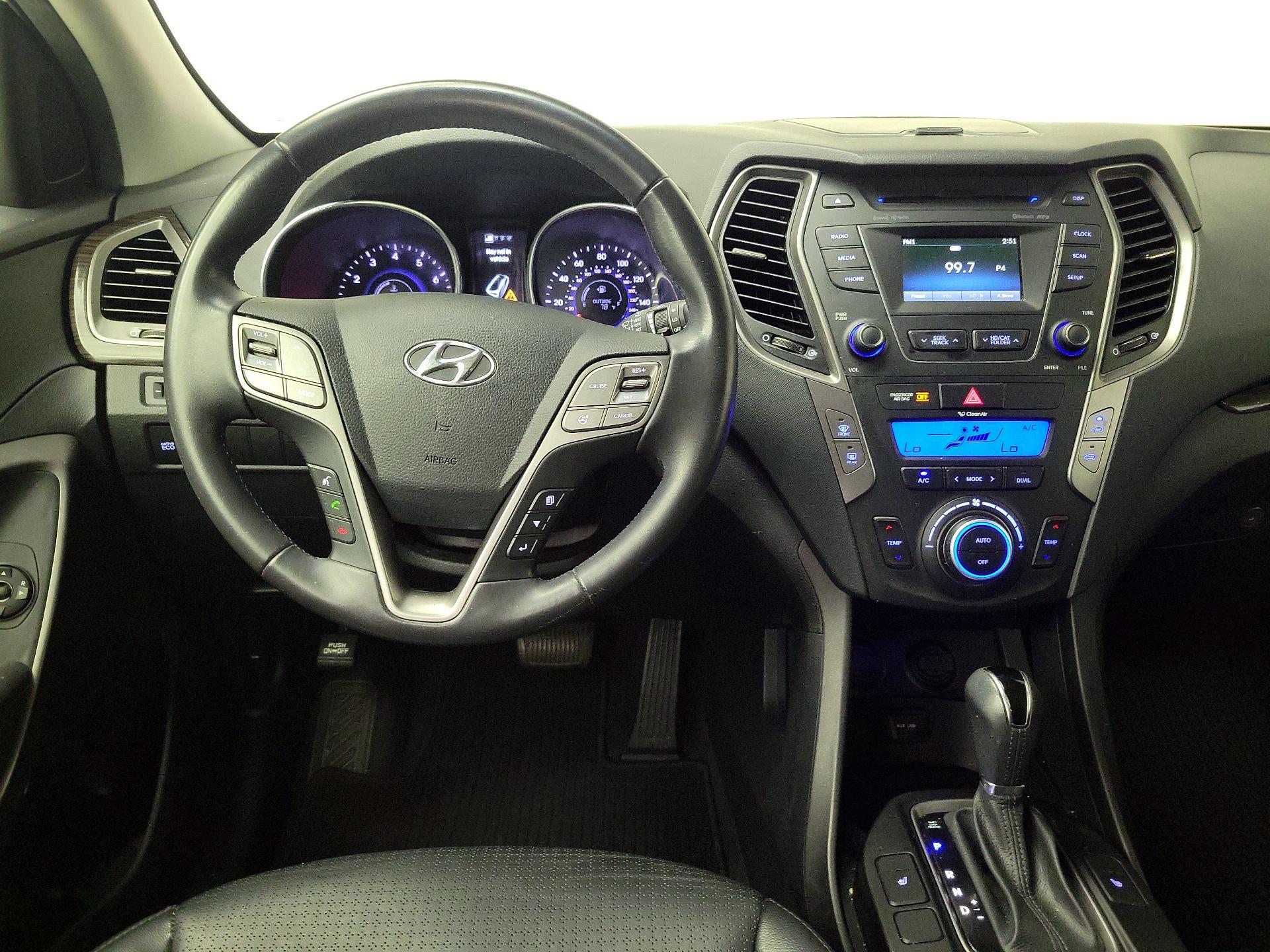 Thumbnail: 2013 Hyundai Santa Fe - 10