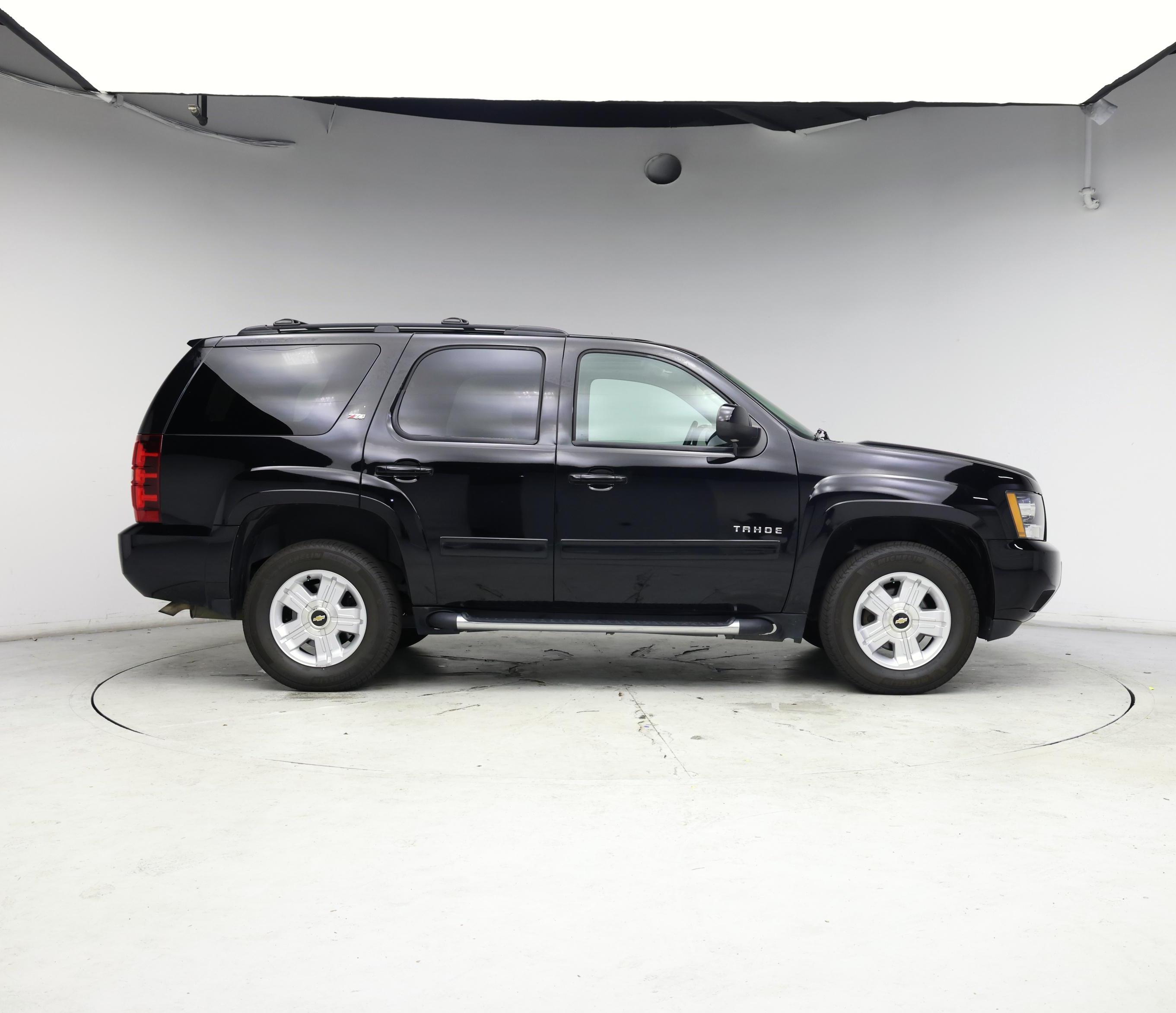 Thumbnail: 2013 Chevrolet Tahoe - 7