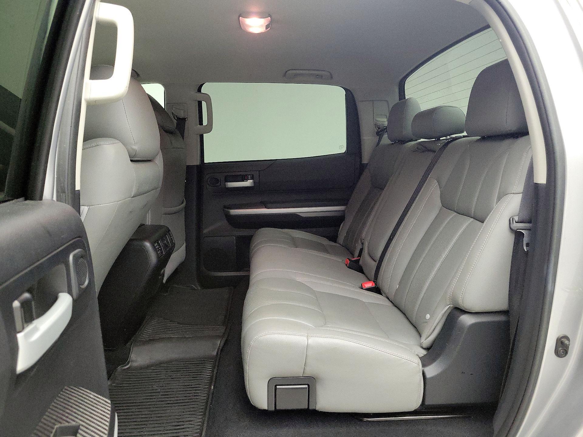 Thumbnail: 2016 Toyota Tundra - 19