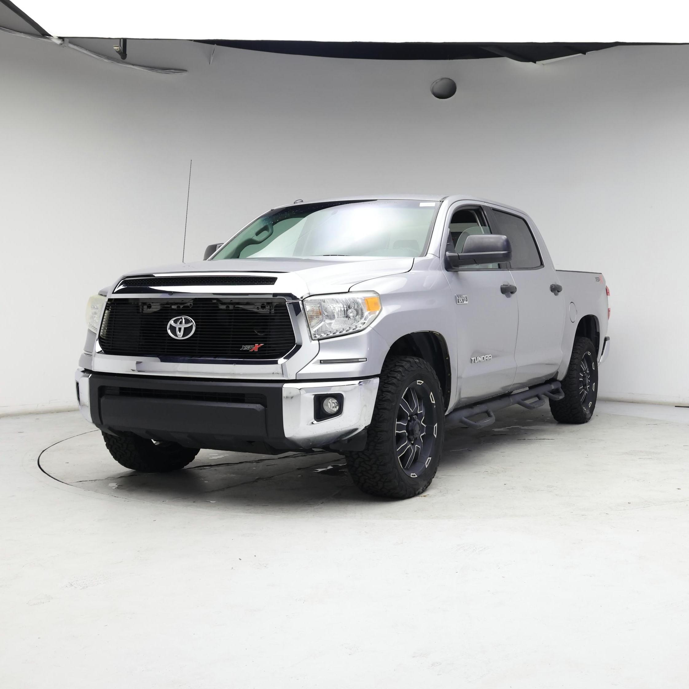 Thumbnail: 2016 Toyota Tundra - 4