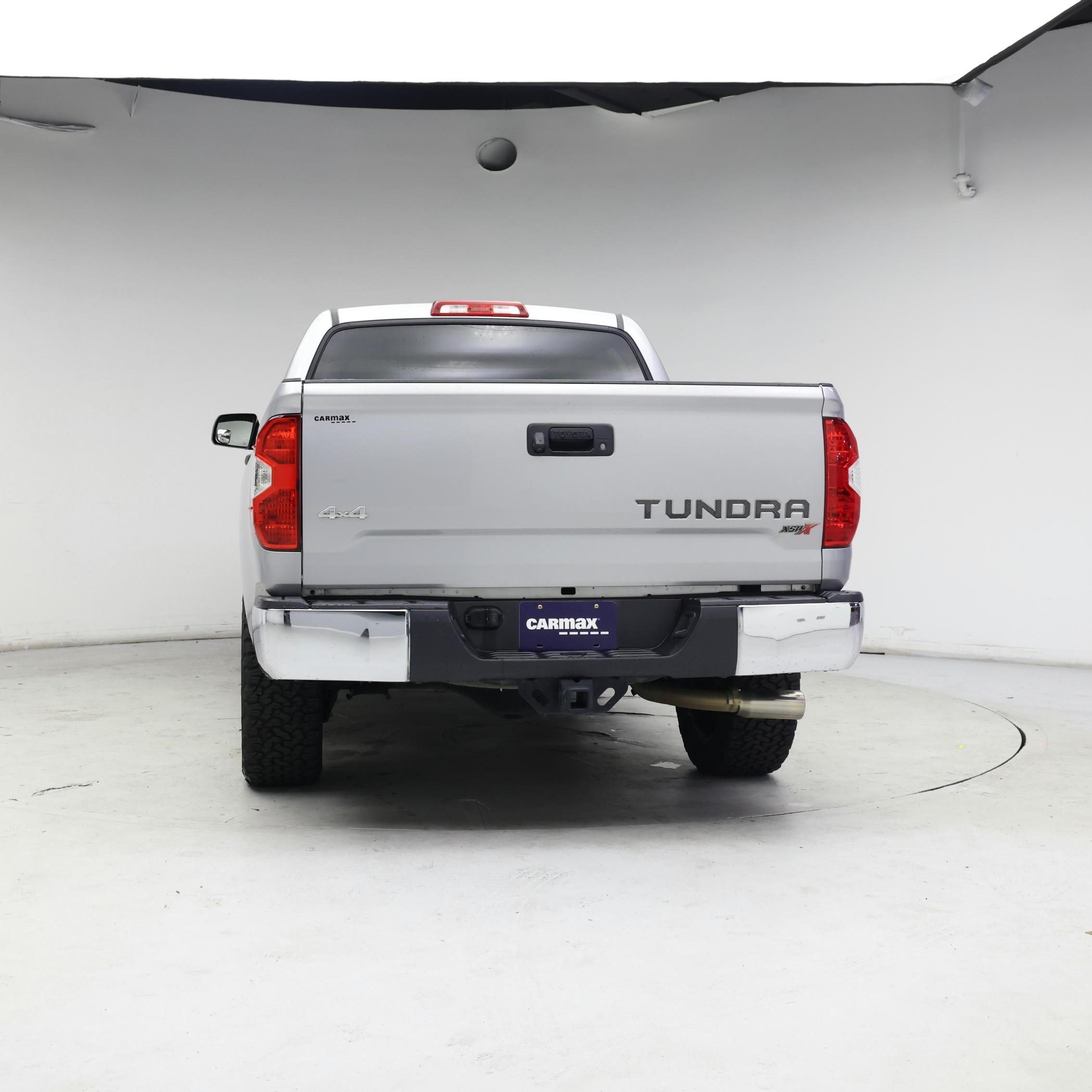 Thumbnail: 2016 Toyota Tundra - 6