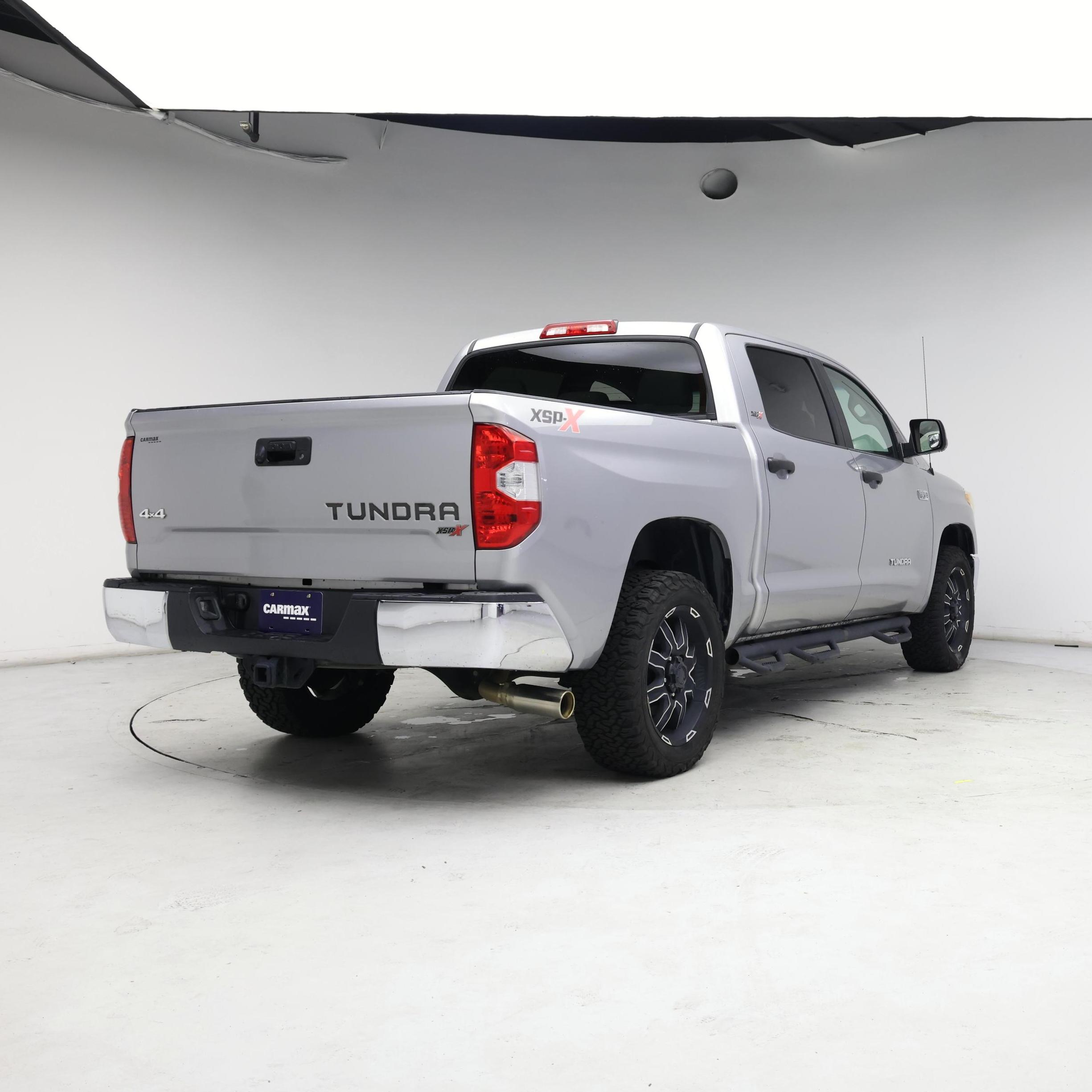 Thumbnail: 2016 Toyota Tundra - 8