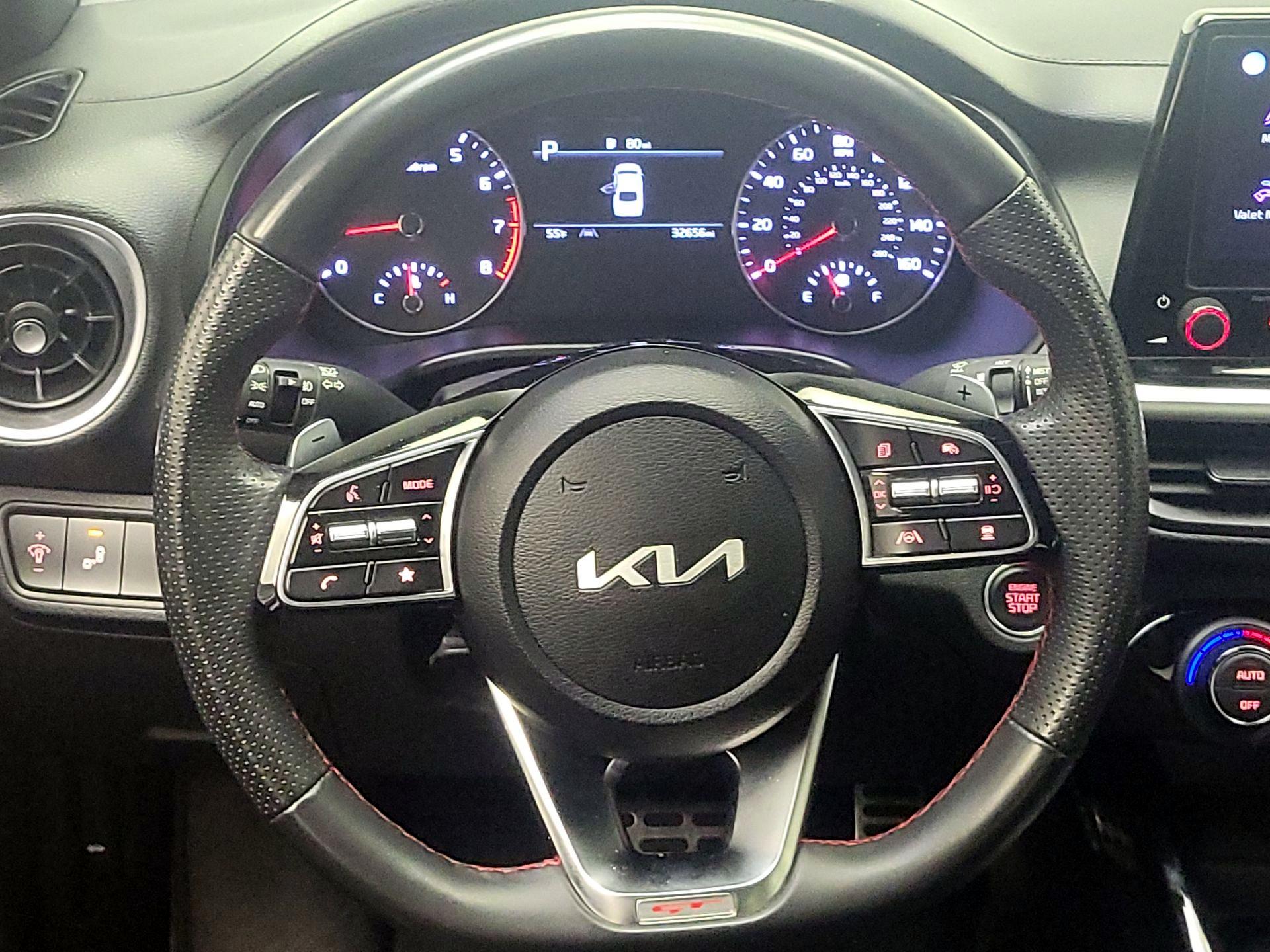 Thumbnail: 2023 Kia Forte - 10