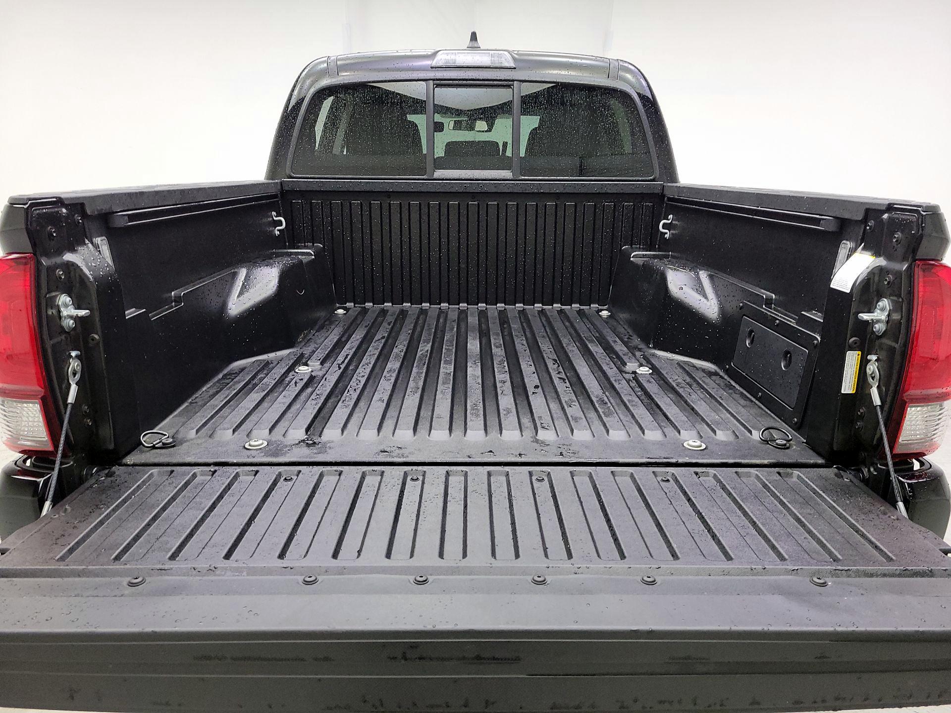 Thumbnail: 2023 Toyota Tacoma - 20