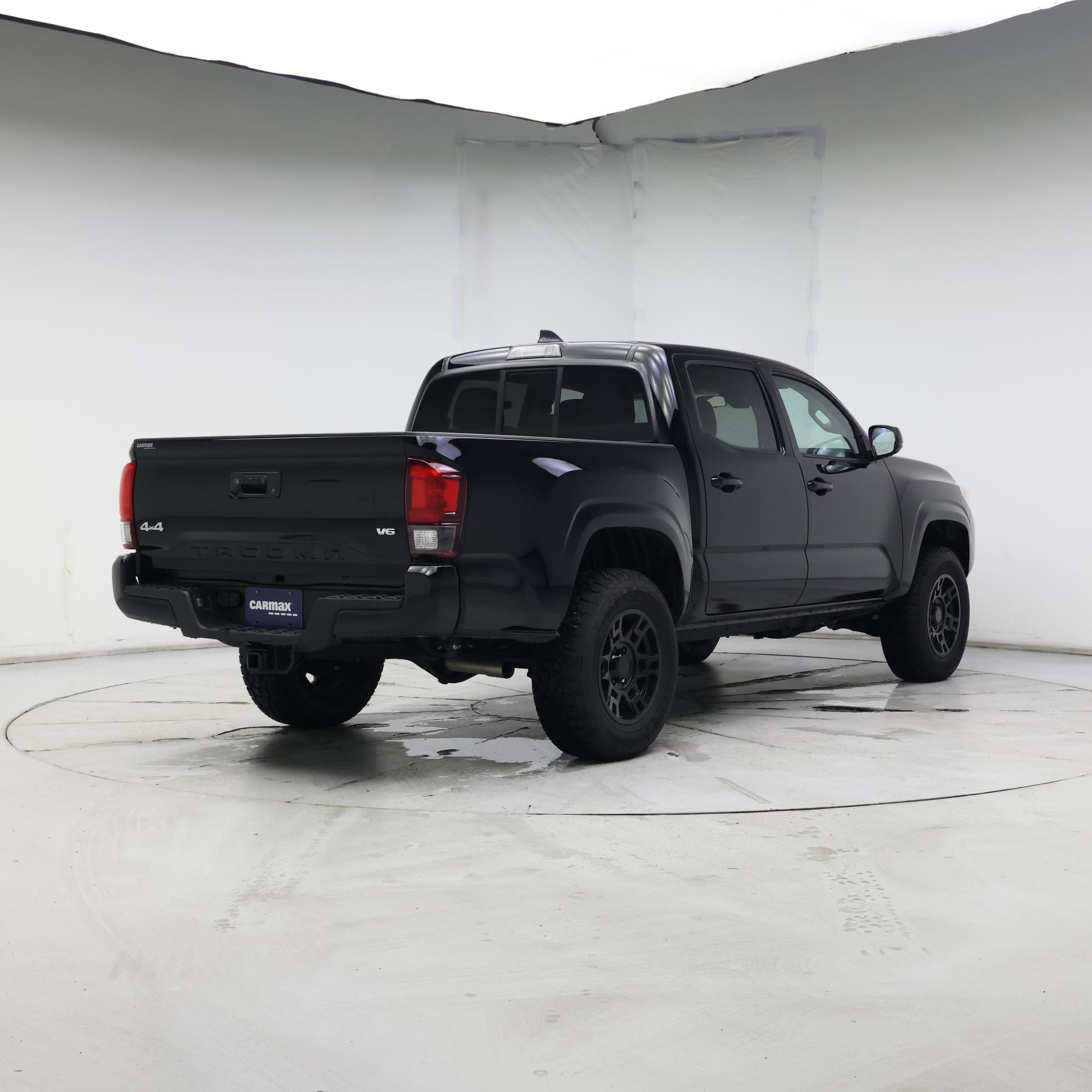 Thumbnail: 2023 Toyota Tacoma - 8