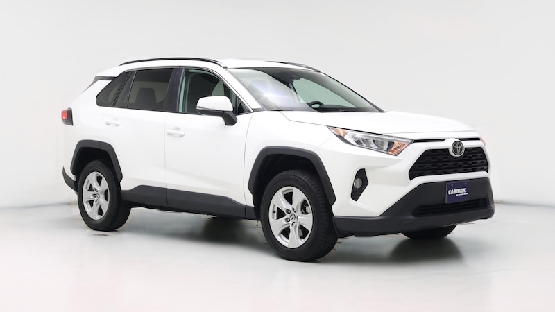 2021 Toyota RAV4 XLE Hero Image