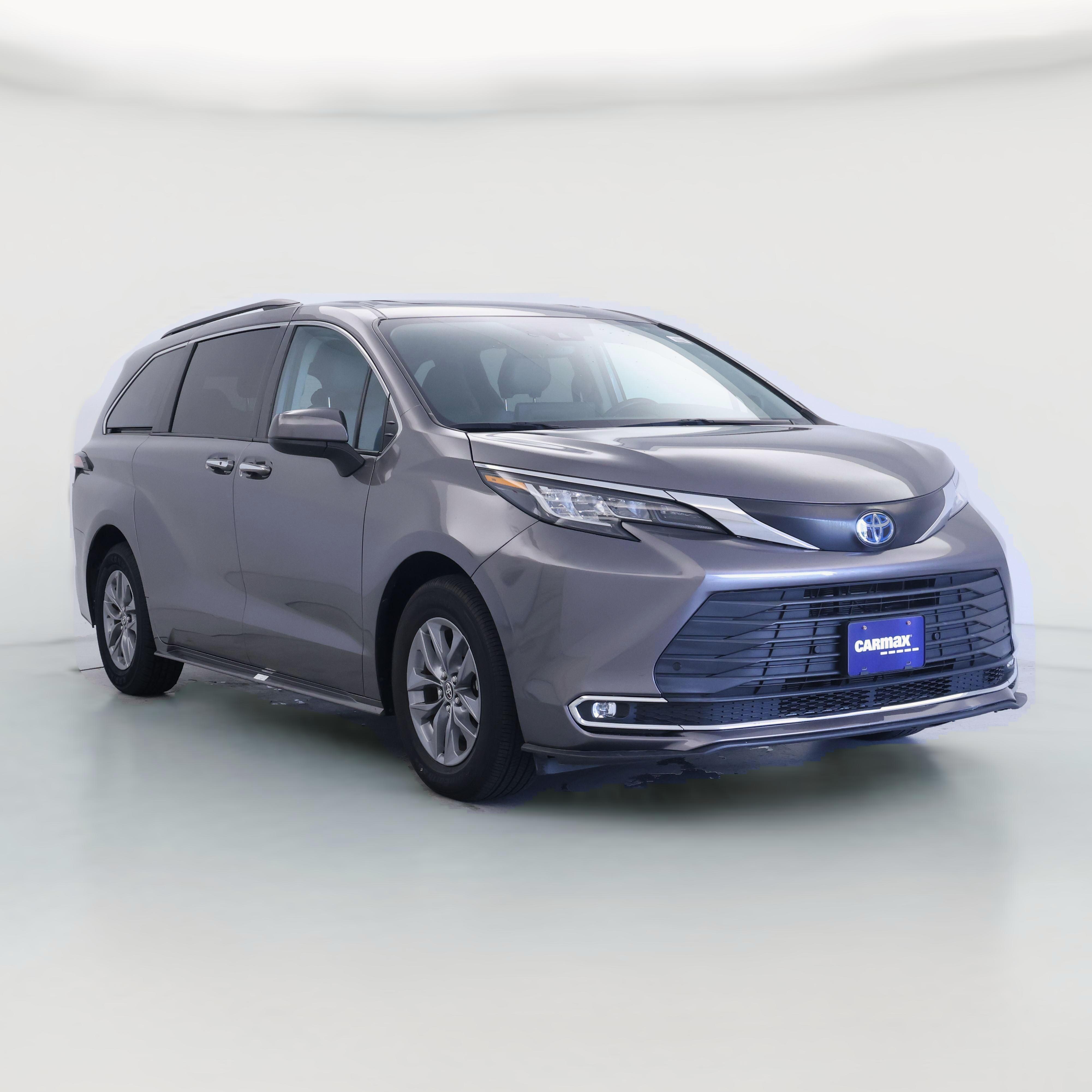 Thumbnail: 2022 Toyota Sienna - 1