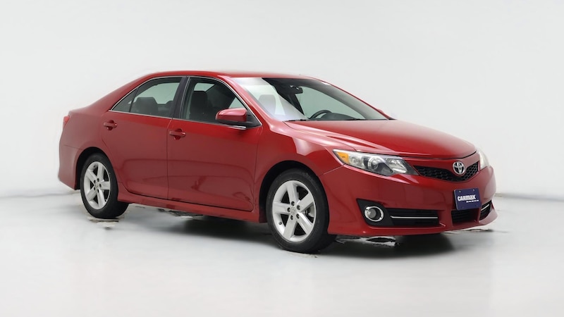 2013 Toyota Camry SE Hero Image