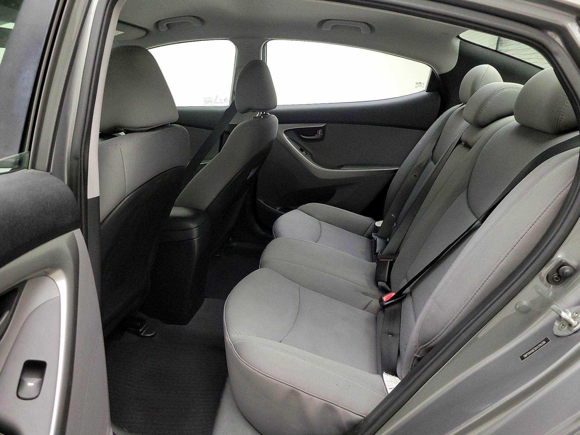 Thumbnail: 2013 Hyundai Elantra - 18