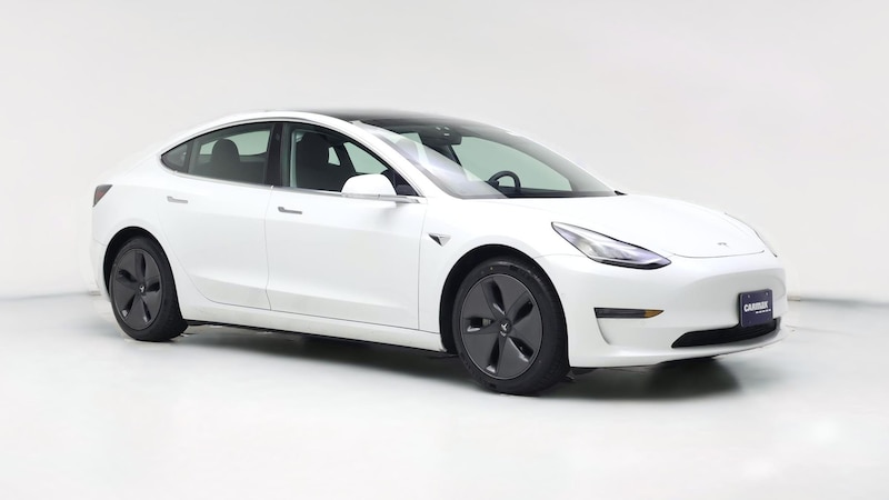 2020 Tesla Model 3 Standard Range Hero Image