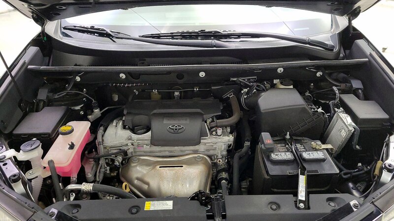 2016 Toyota RAV4 LE 21