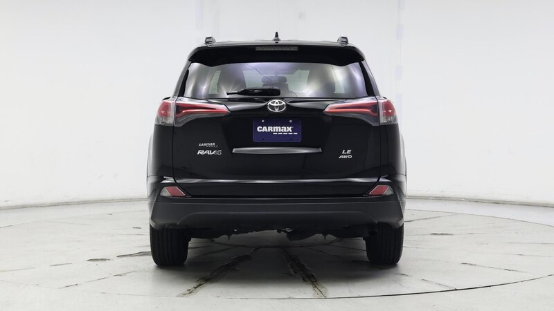 2016 Toyota RAV4 LE 6