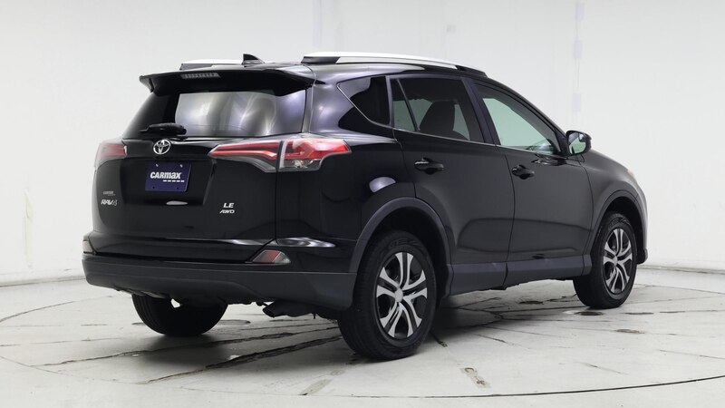 2016 Toyota RAV4 LE 8