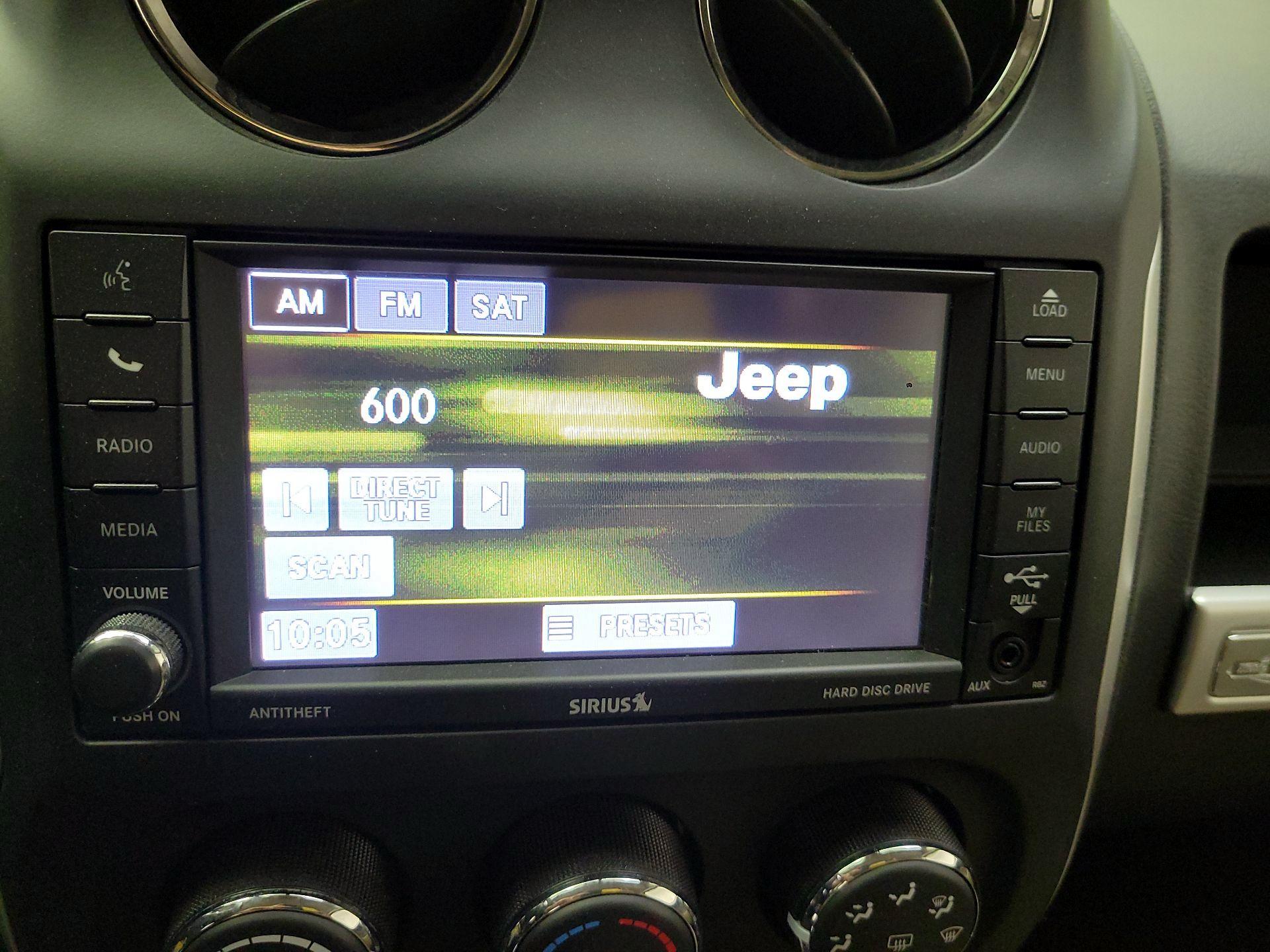 Thumbnail: 2014 Jeep Compass - 13