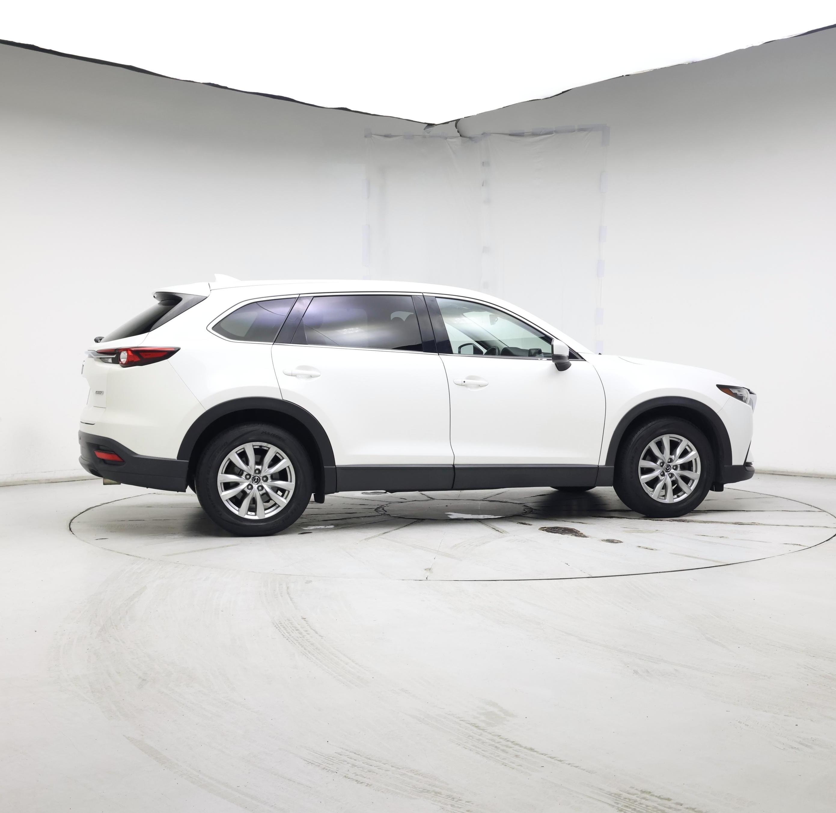 Thumbnail: 2017 Mazda CX-9 - 7