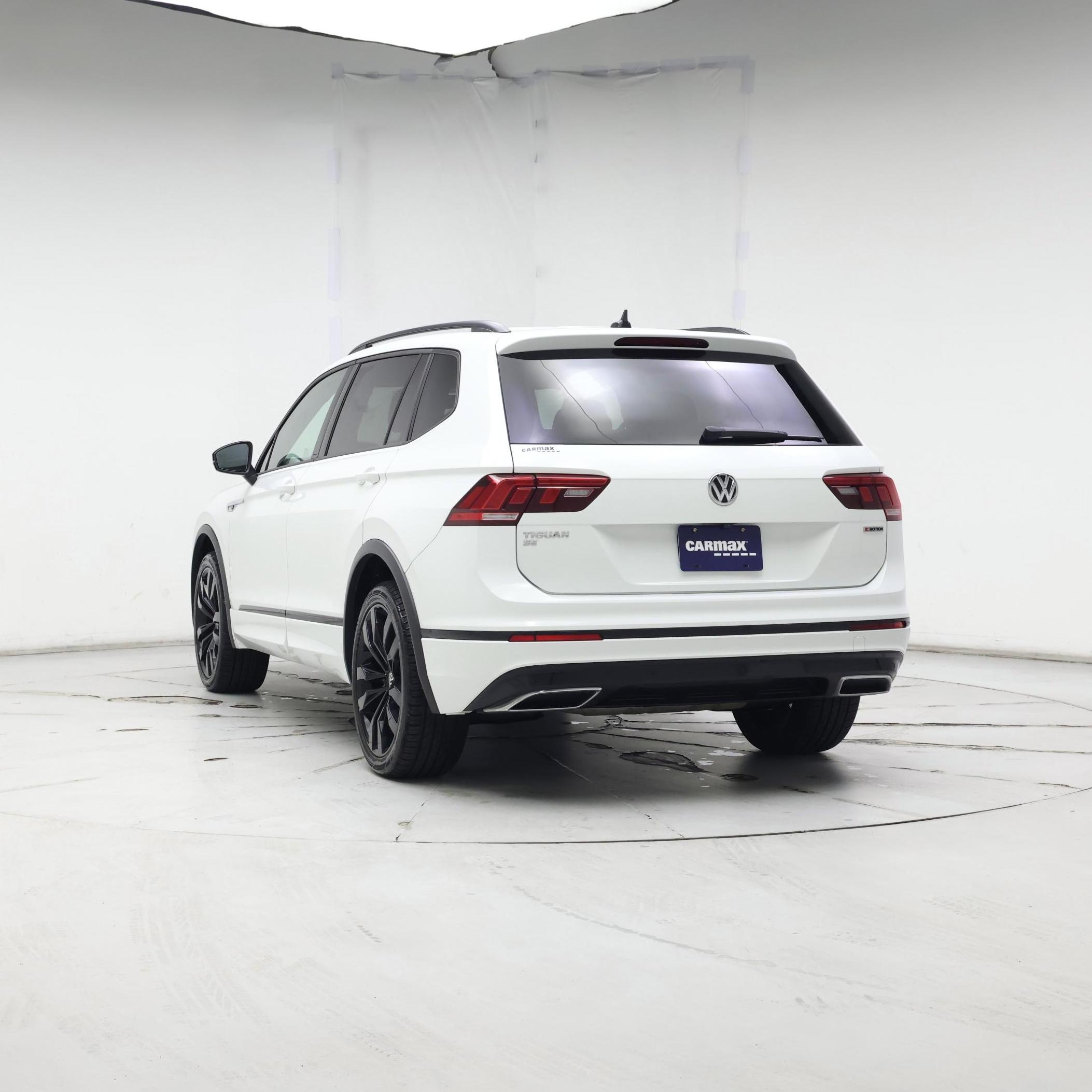 Thumbnail: 2021 Volkswagen Tiguan - 6