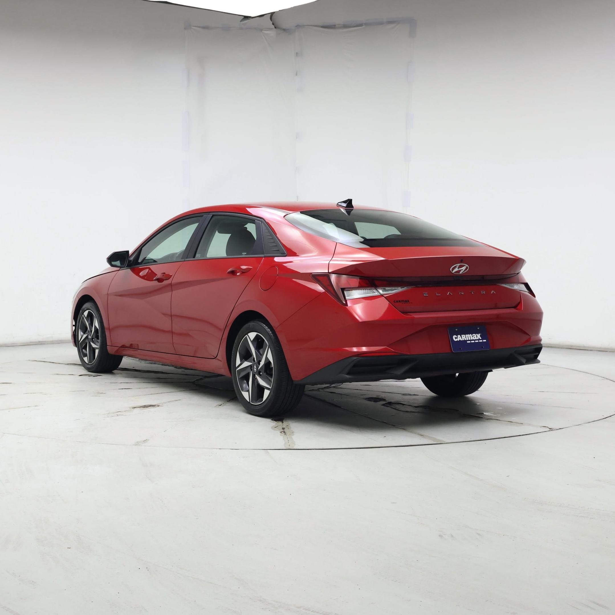 Thumbnail: 2023 Hyundai Elantra - 2