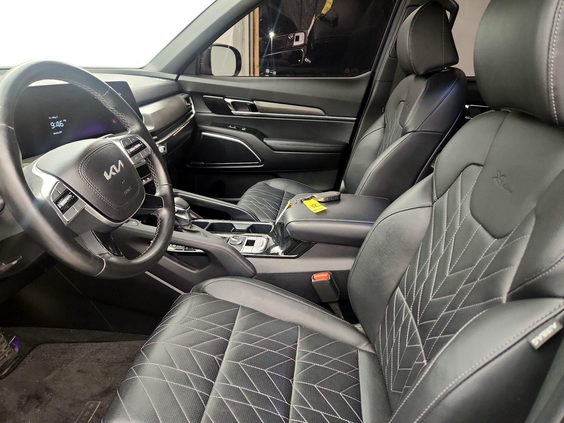 Thumbnail: 2023 Kia Telluride - 11