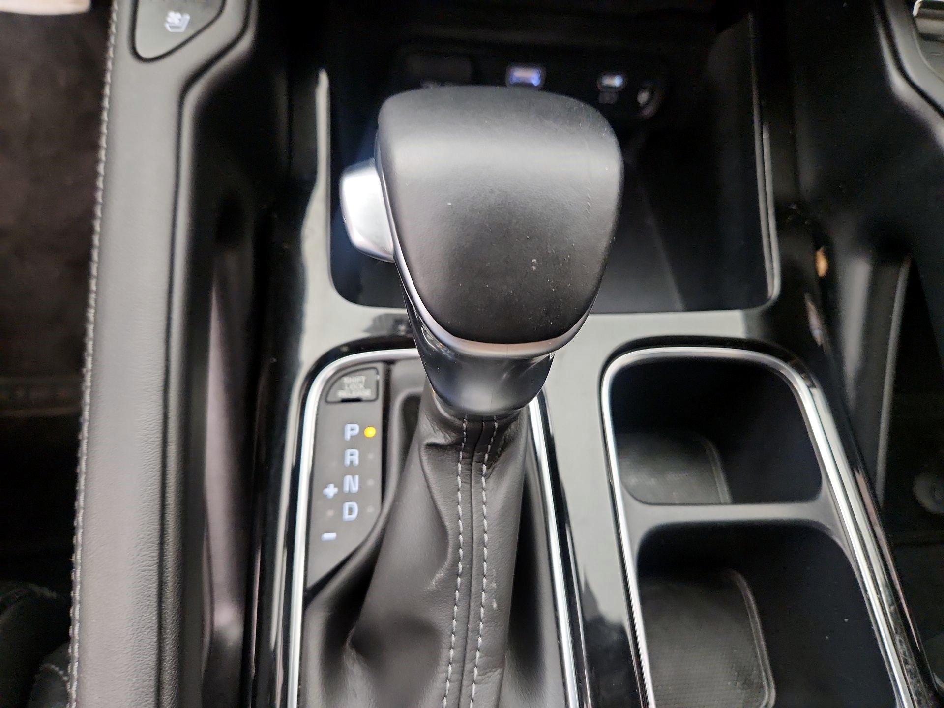 Thumbnail: 2023 Kia Telluride - 17