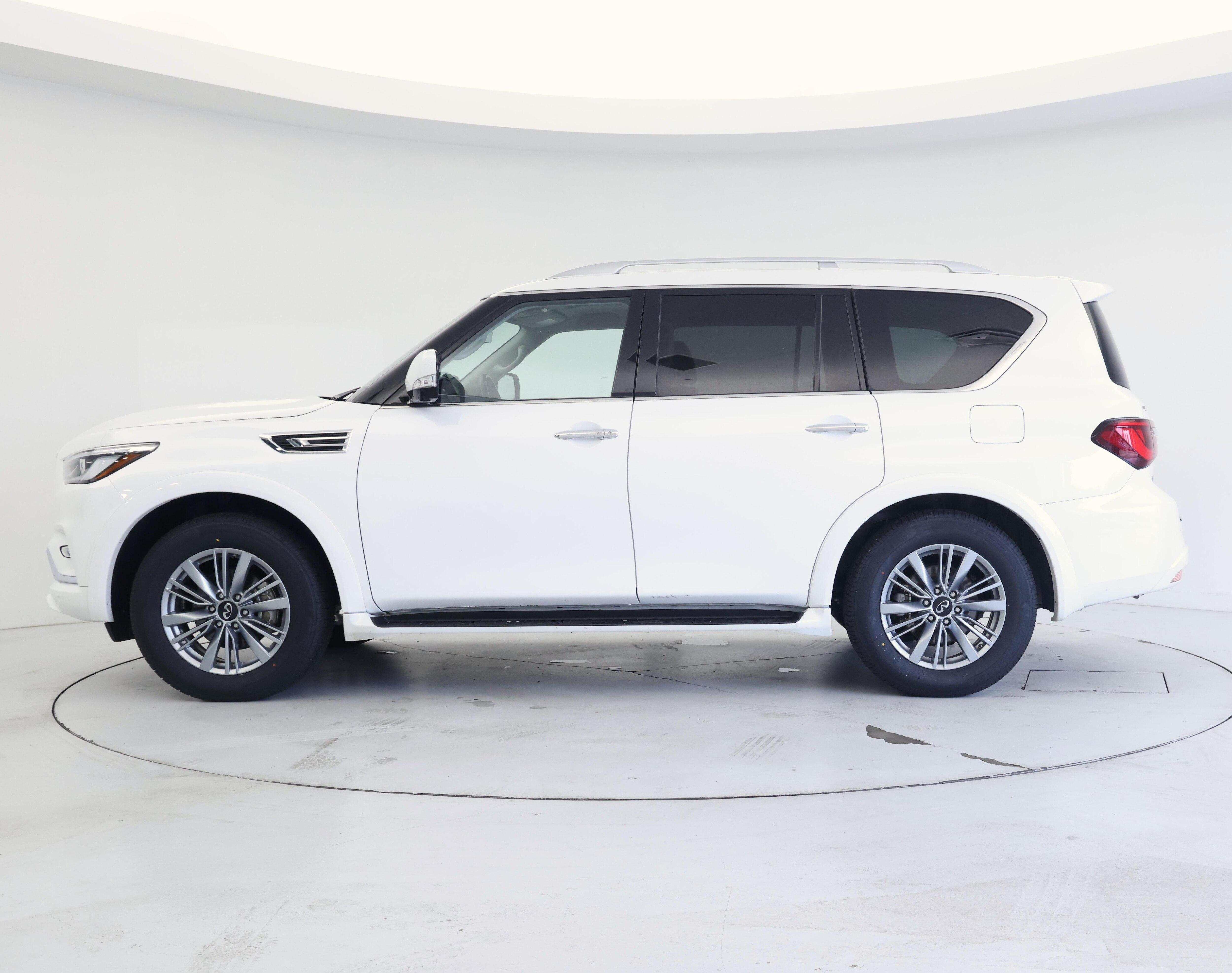 Thumbnail: 2023 INFINITI QX80 - 3