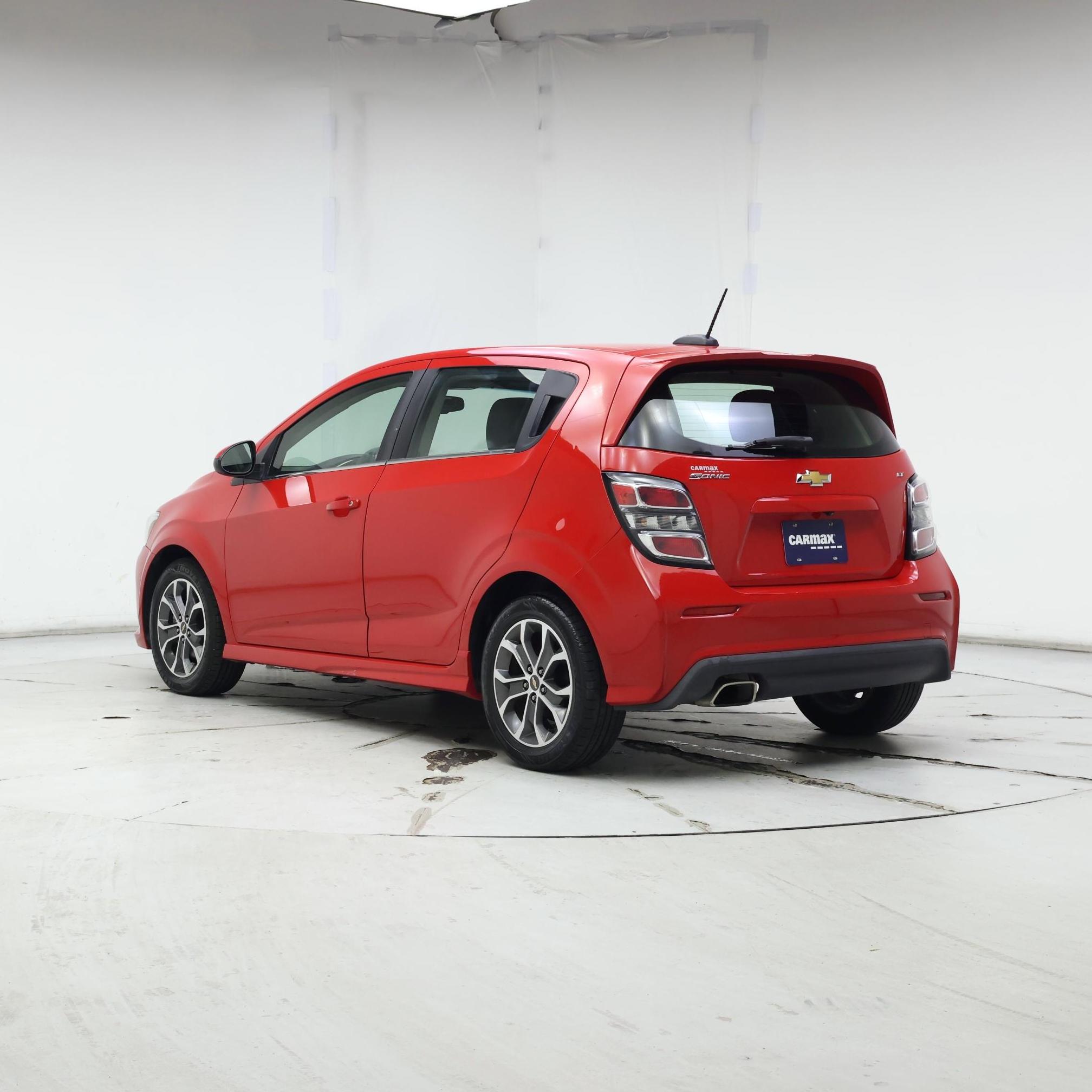 Thumbnail: 2017 Chevrolet Sonic - 2