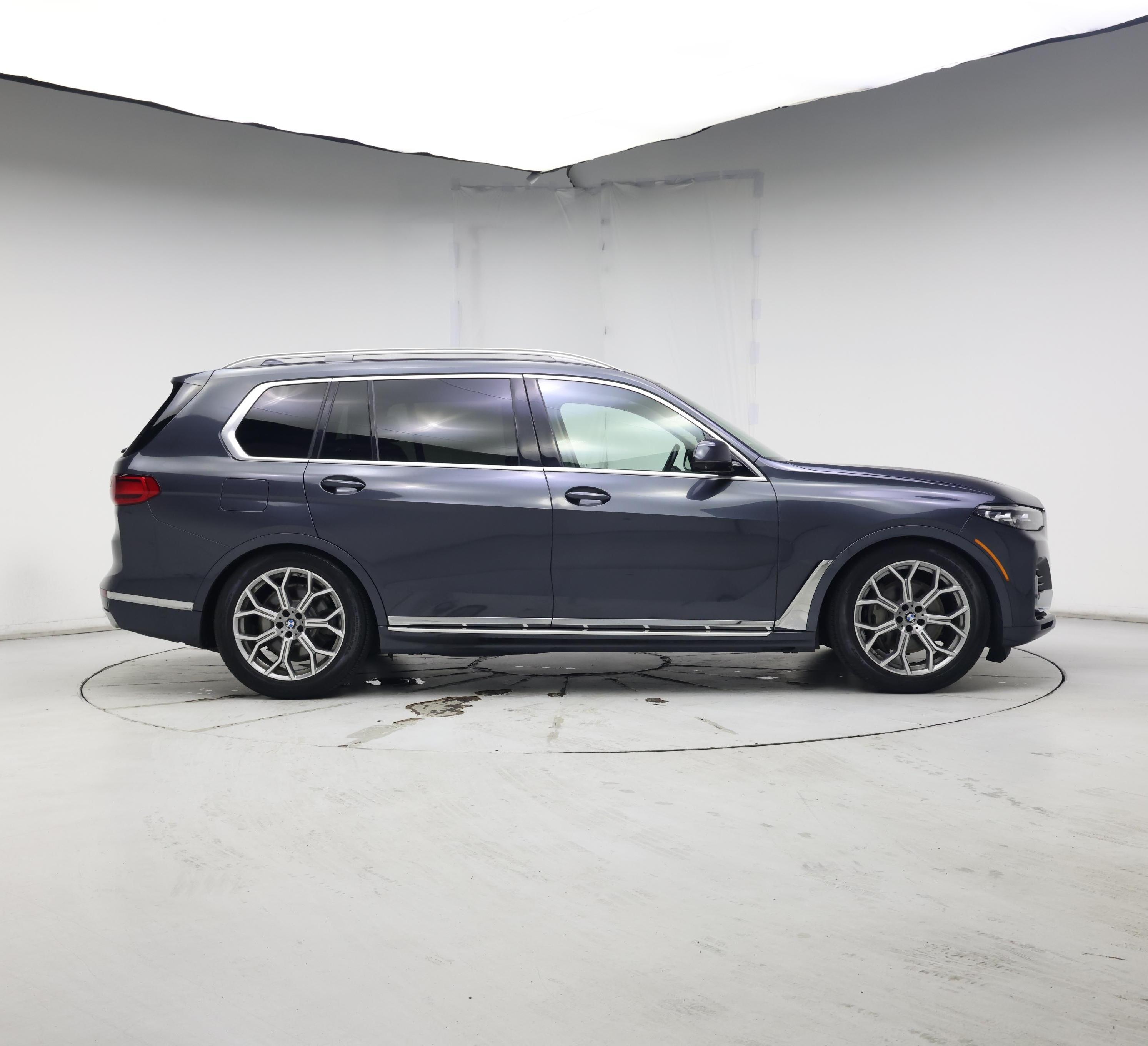 Thumbnail: 2019 BMW X7 - 7