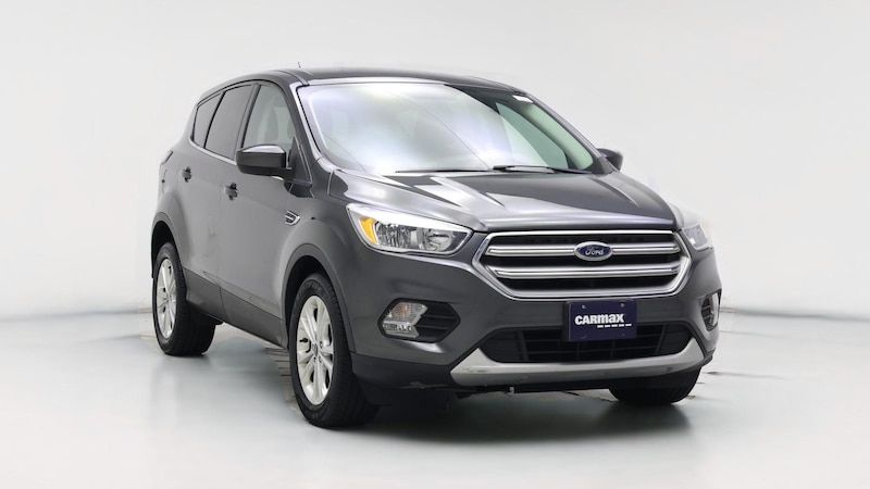 2017 Ford Escape SE Hero Image