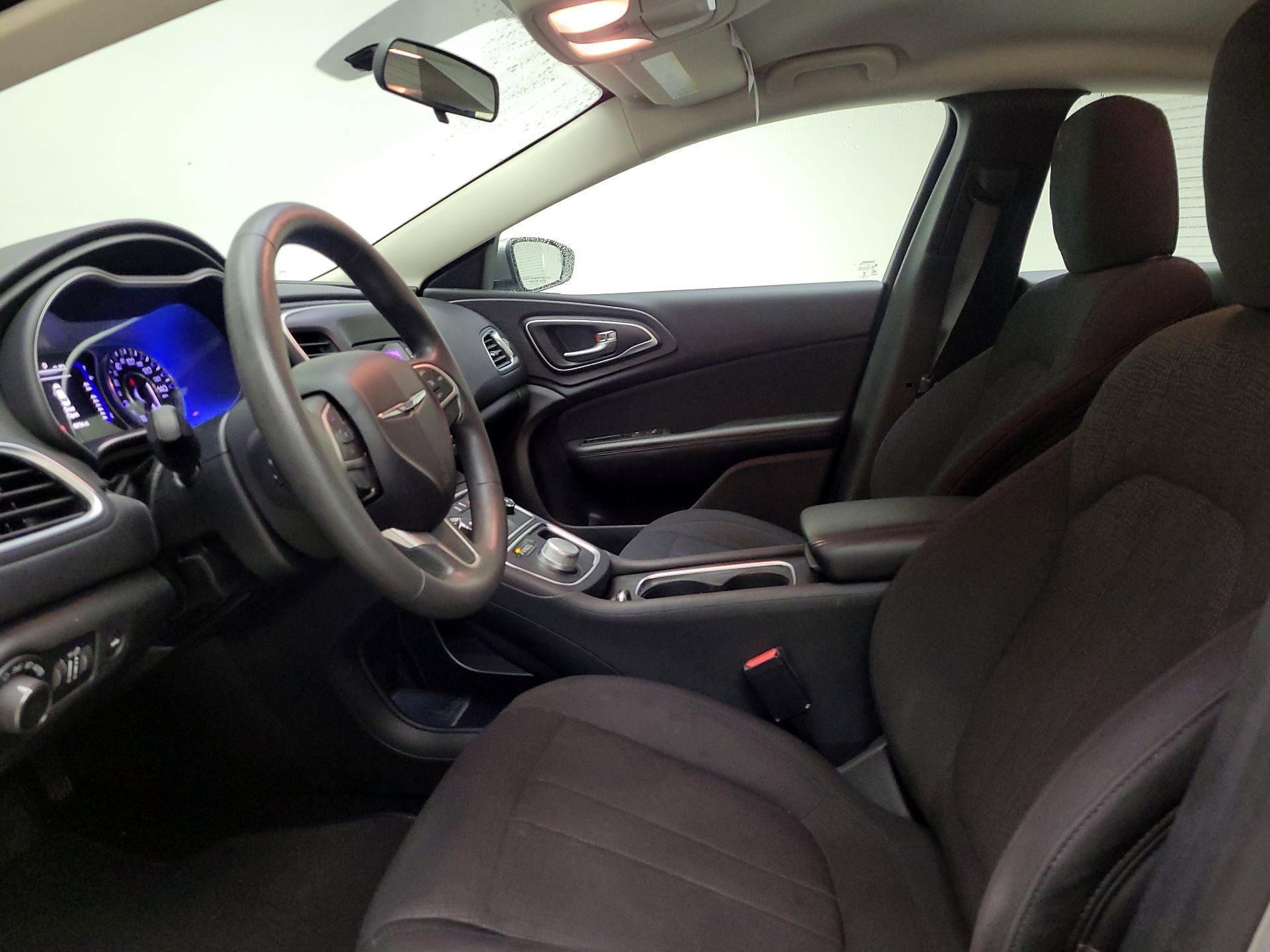 Thumbnail: 2015 Chrysler 200 - 11
