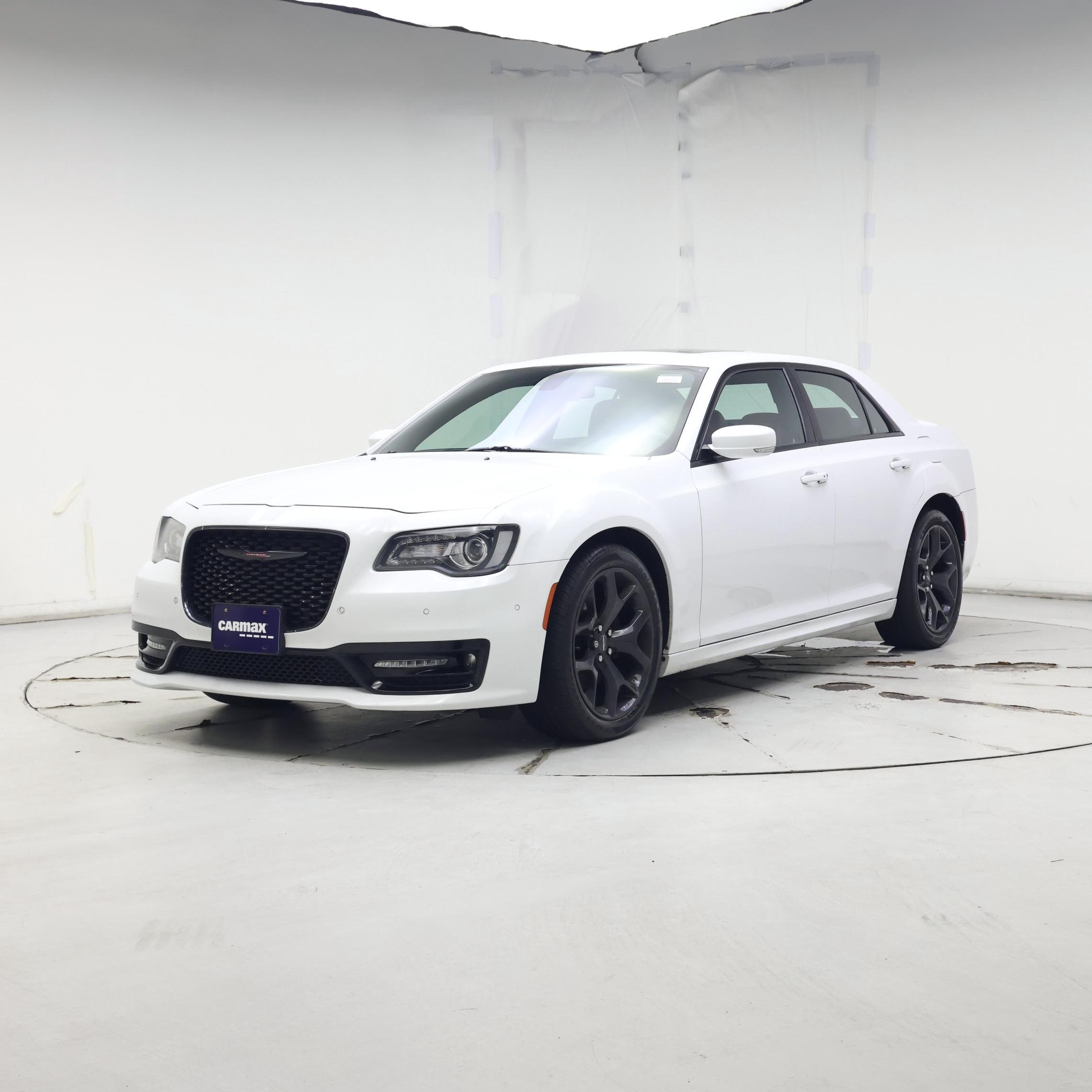 Thumbnail: 2021 Chrysler 300 - 4