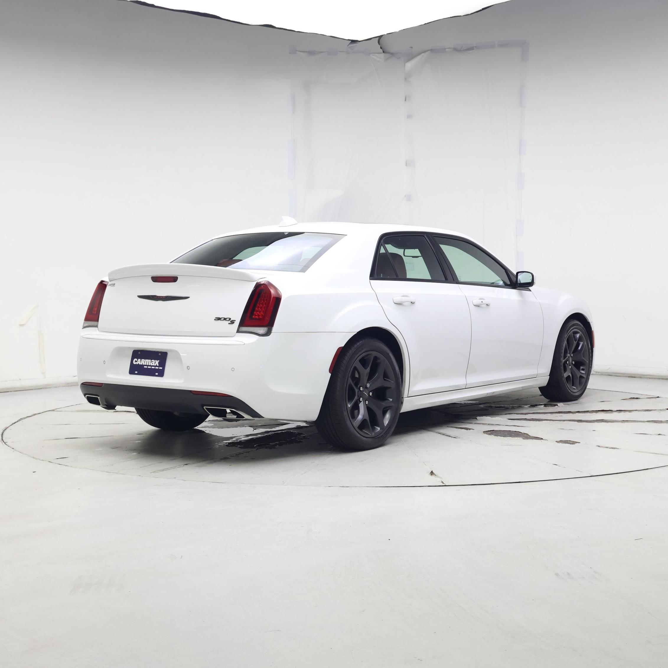 Thumbnail: 2021 Chrysler 300 - 8