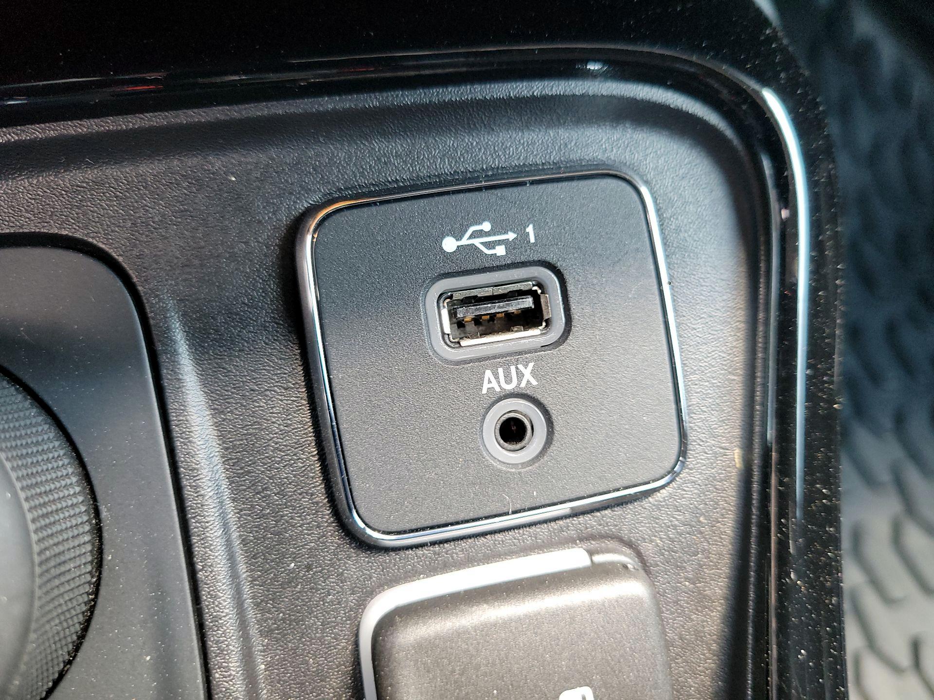 Thumbnail: 2021 Jeep Compass - 18