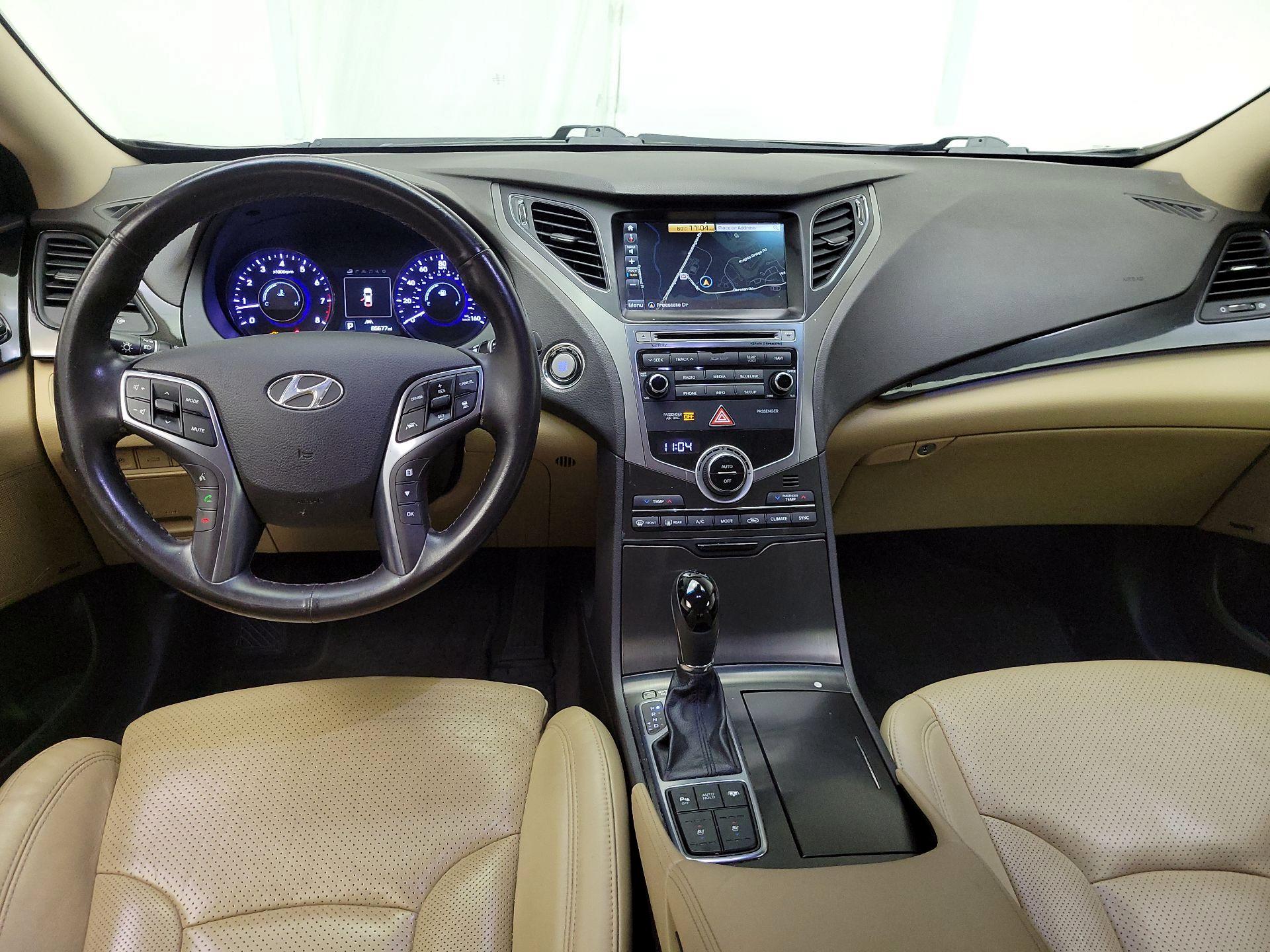 Thumbnail: 2016 Hyundai Azera - 9