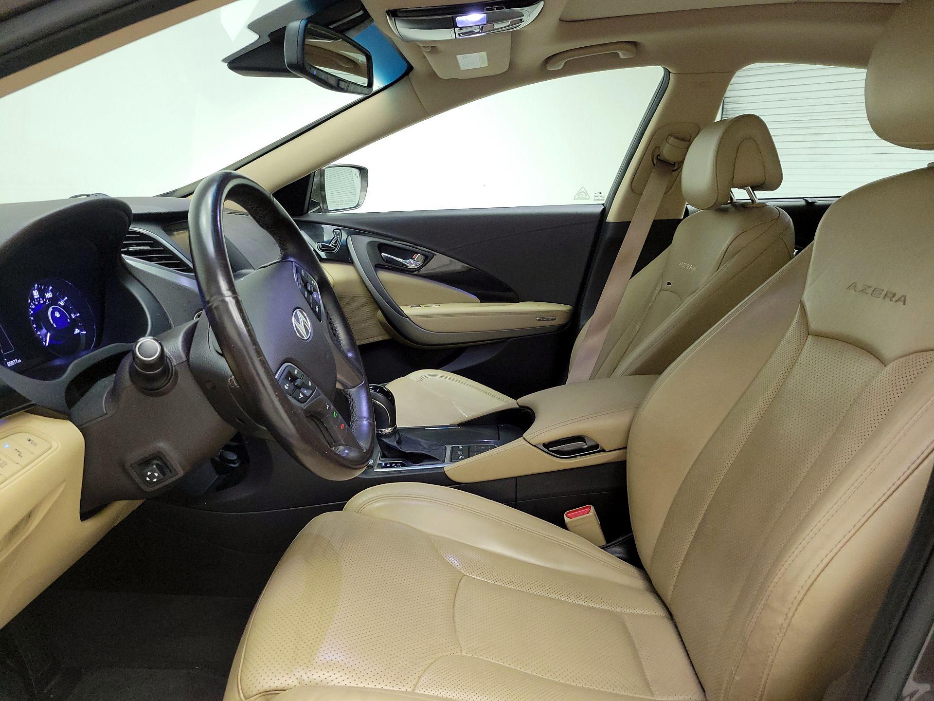 Thumbnail: 2016 Hyundai Azera - 11