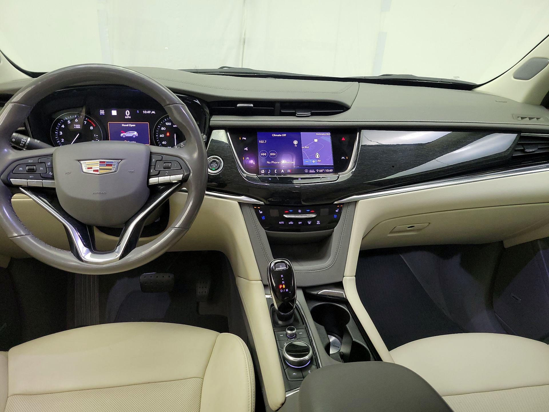Thumbnail: 2020 Cadillac XT6 - 9