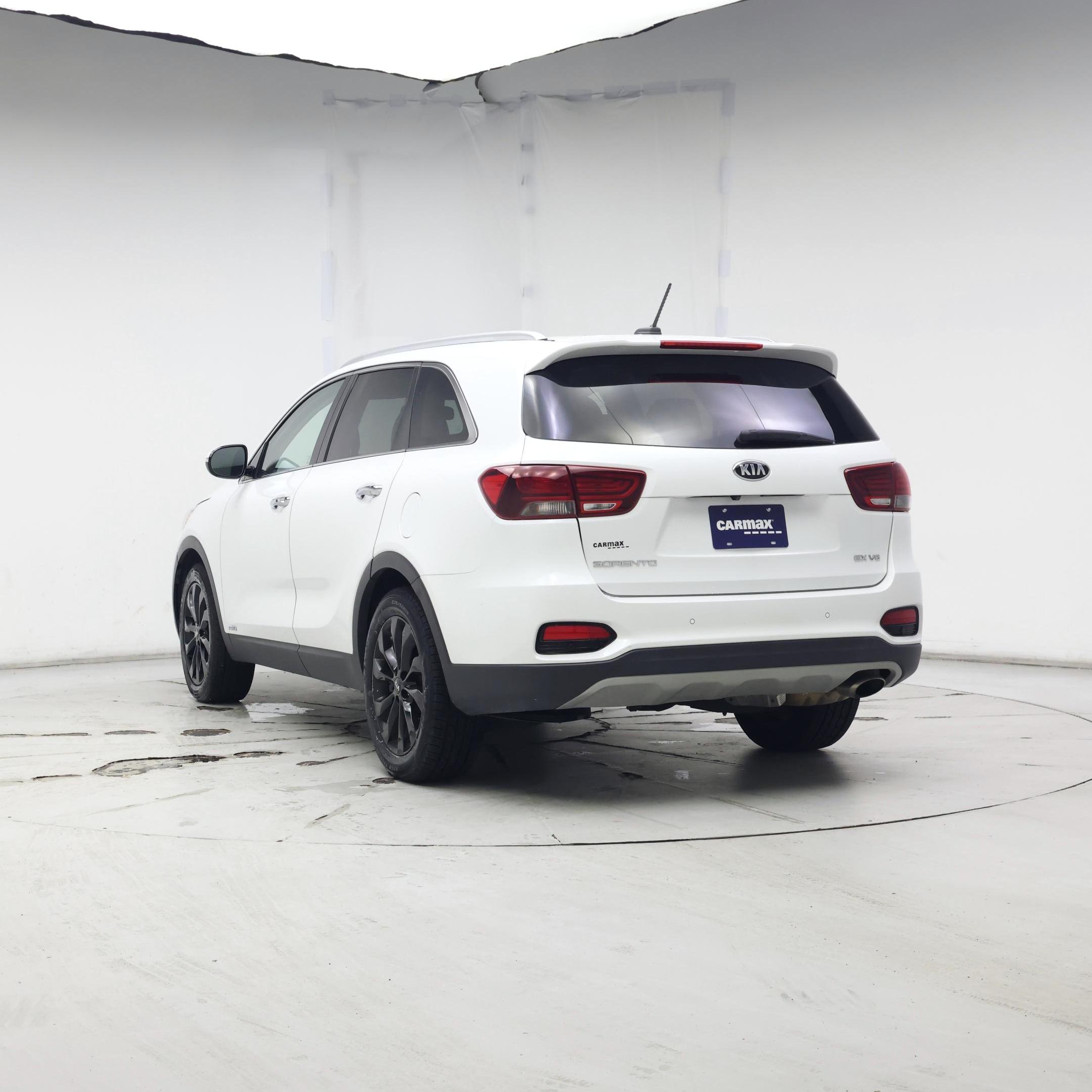 Thumbnail: 2020 Kia Sorento - 6