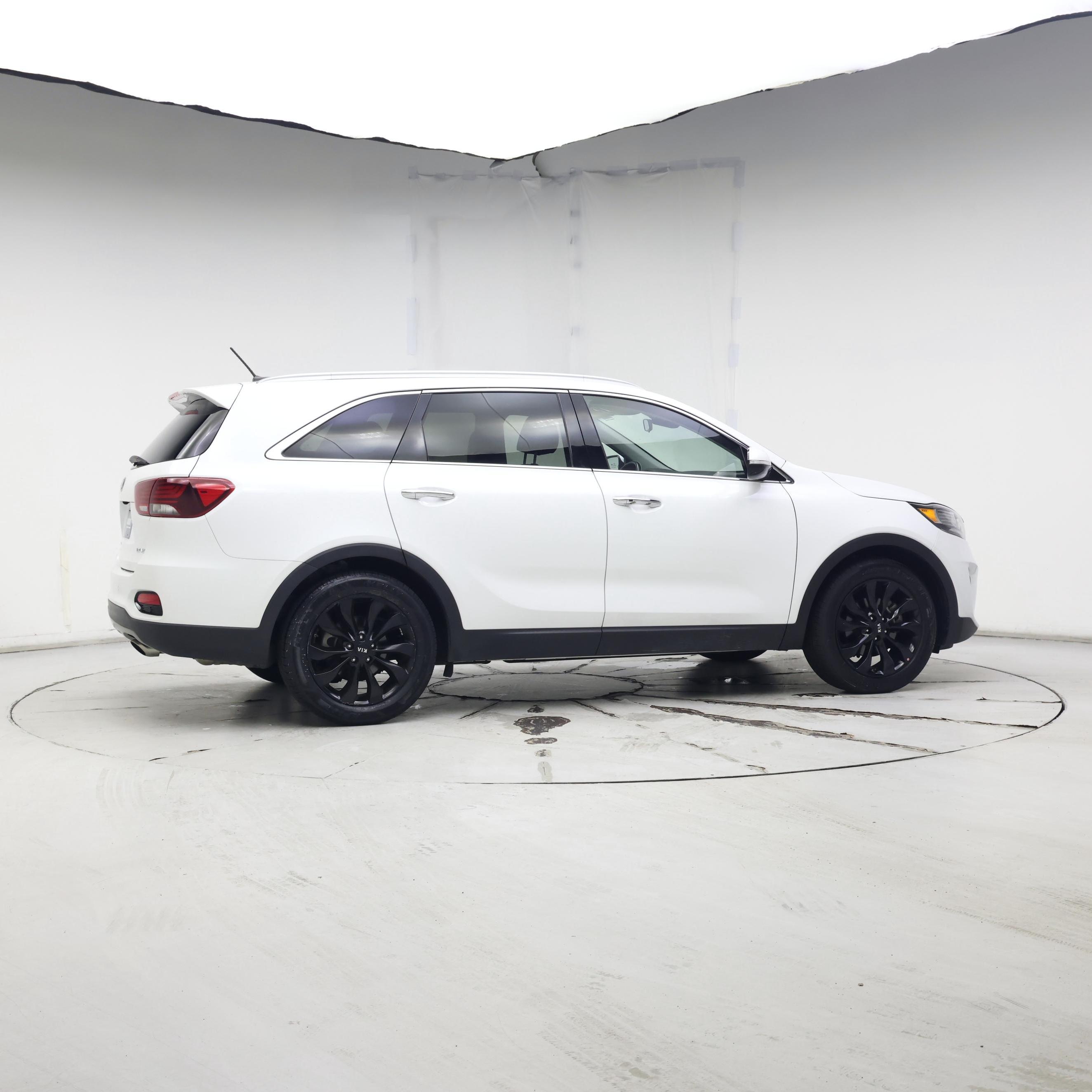Thumbnail: 2020 Kia Sorento - 7