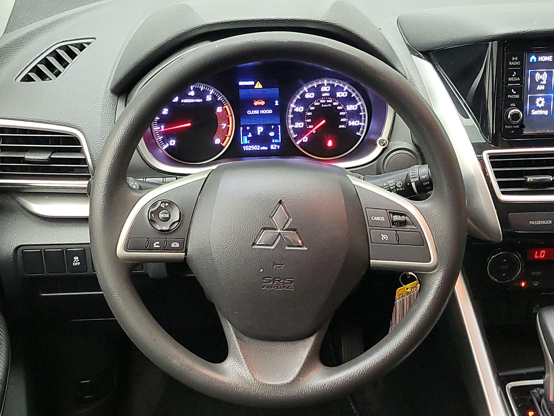 Thumbnail: 2020 Mitsubishi Eclipse Cross - 10