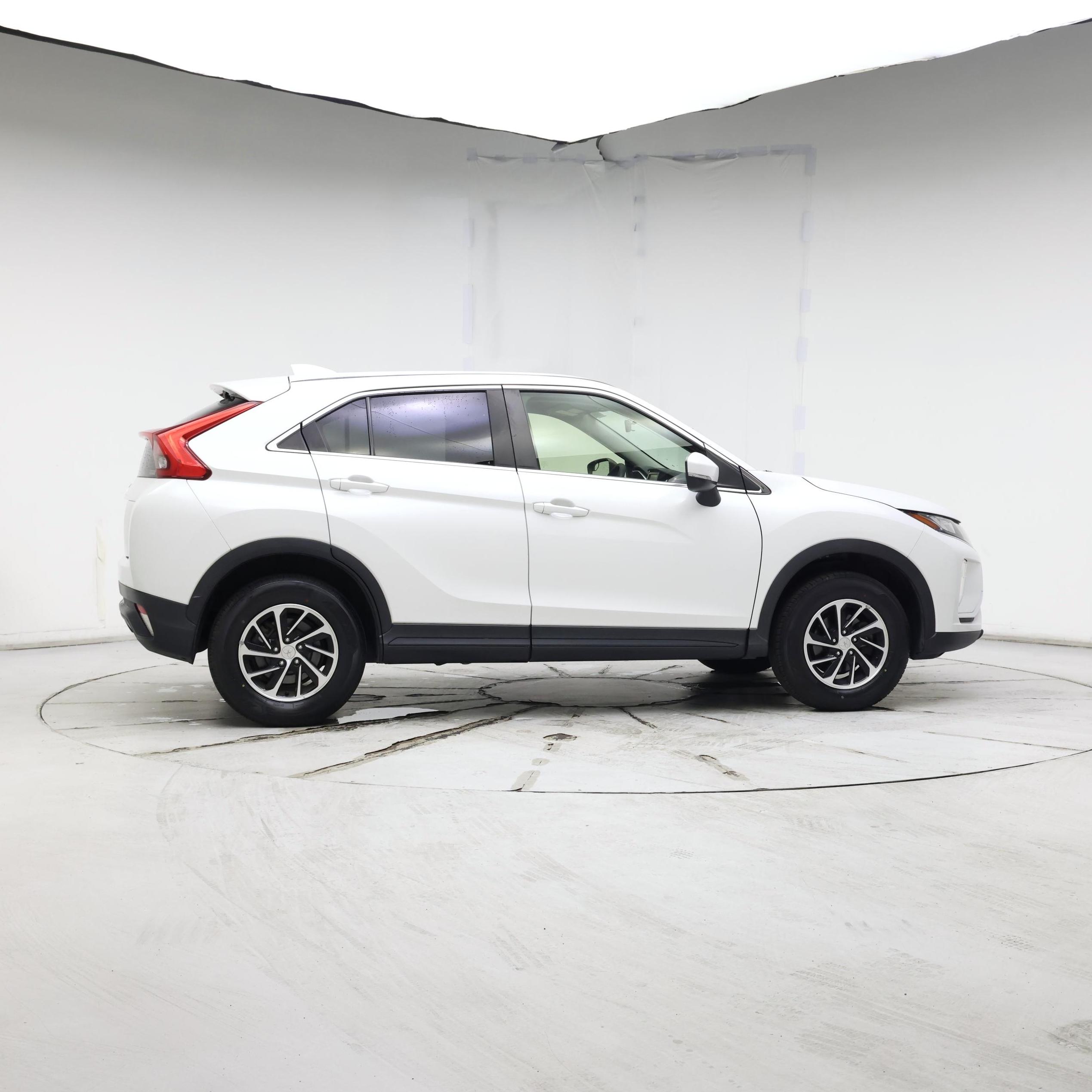 Thumbnail: 2020 Mitsubishi Eclipse Cross - 7