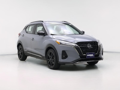 Gray 2023 Nissan Kicks SR