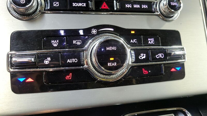 2021 Lincoln Aviator Standard 17