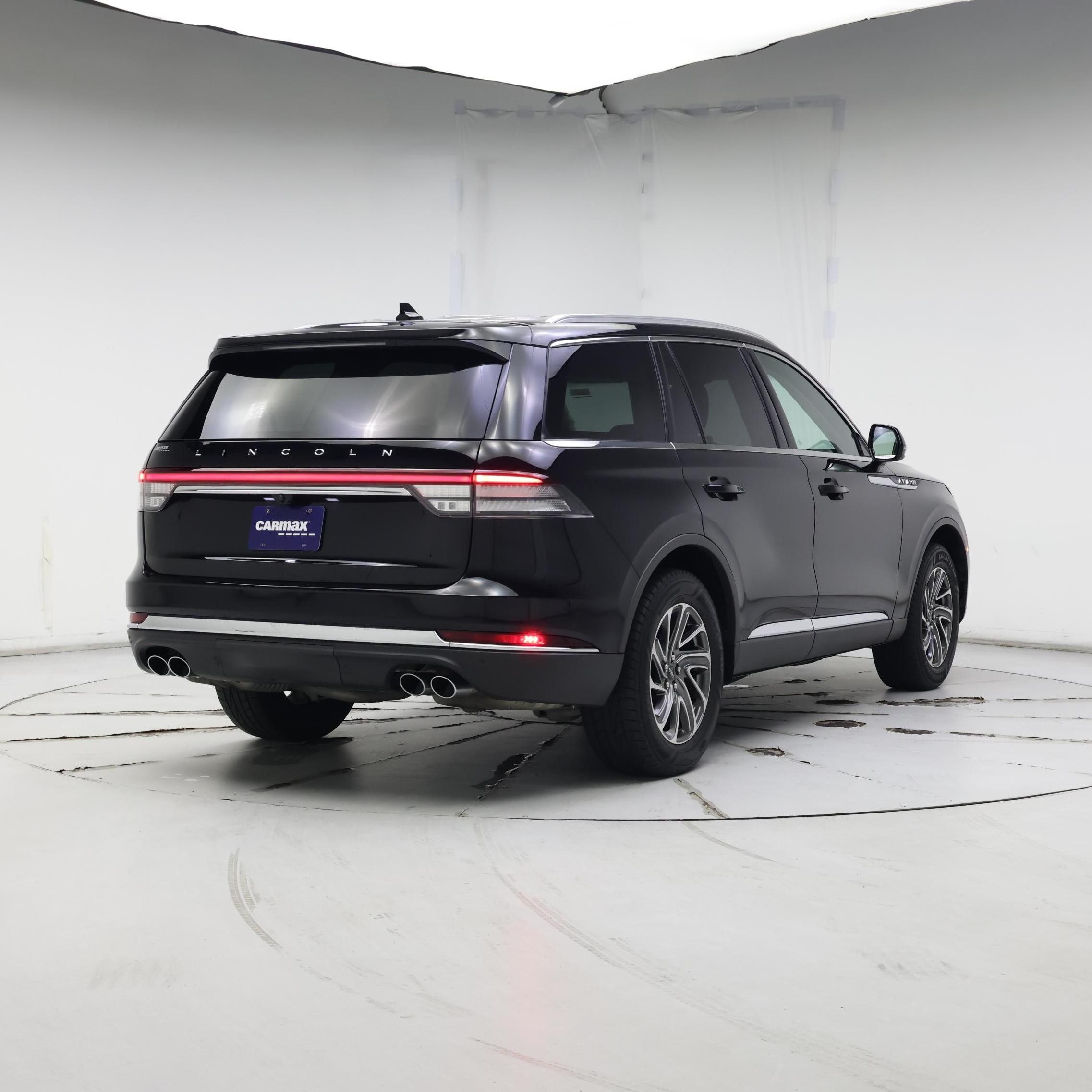 Thumbnail: 2021 Lincoln Aviator - 8